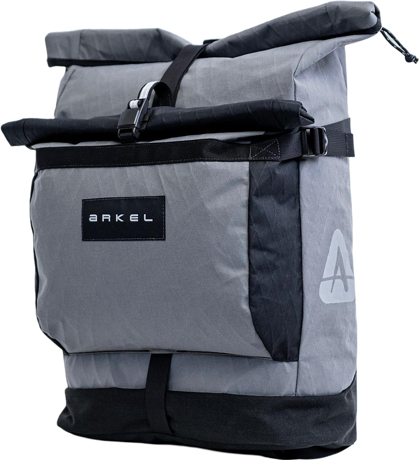 Product image for Metropolitan BP Waterproof Rolltop Backpack 25L