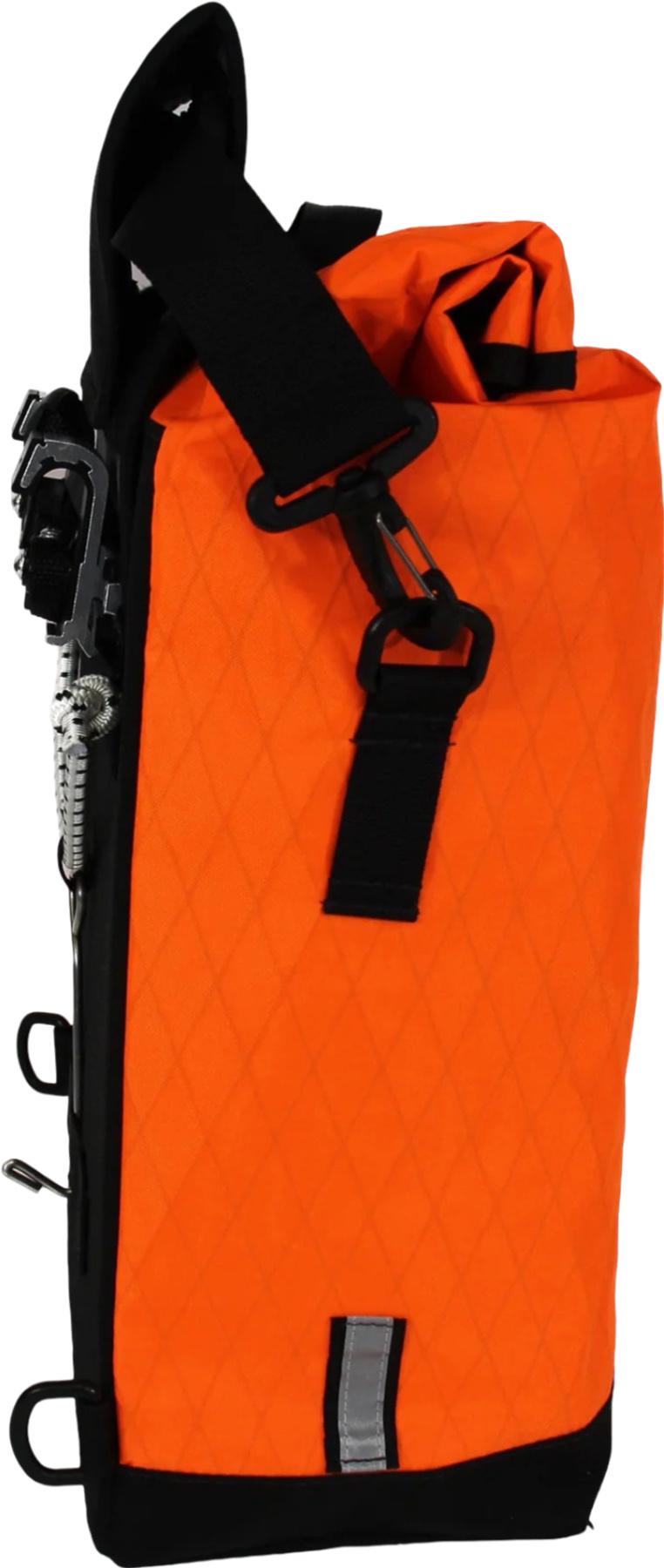 Product gallery image number 3 for product Signature M Waterproof Urban Pannier 18L