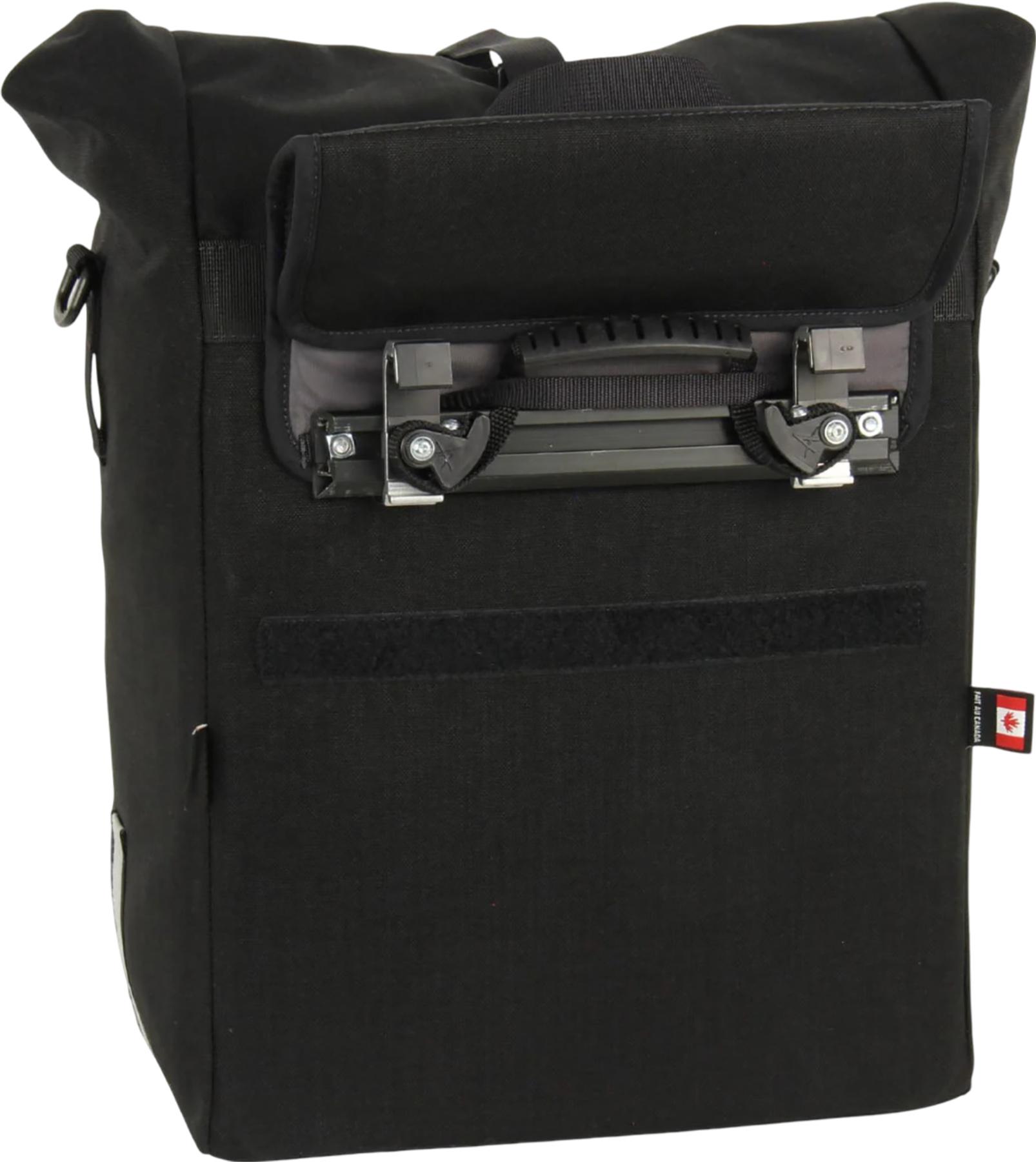 Product gallery image number 2 for product Sacoche de vélo urbain étanche Signature V 28L