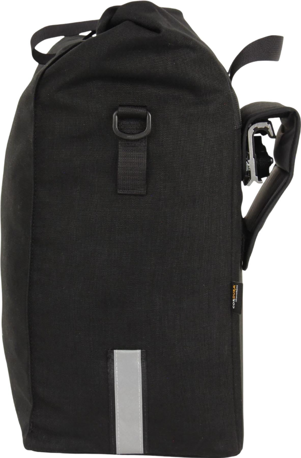 Product gallery image number 4 for product Sacoche de vélo urbain étanche Signature V 28L