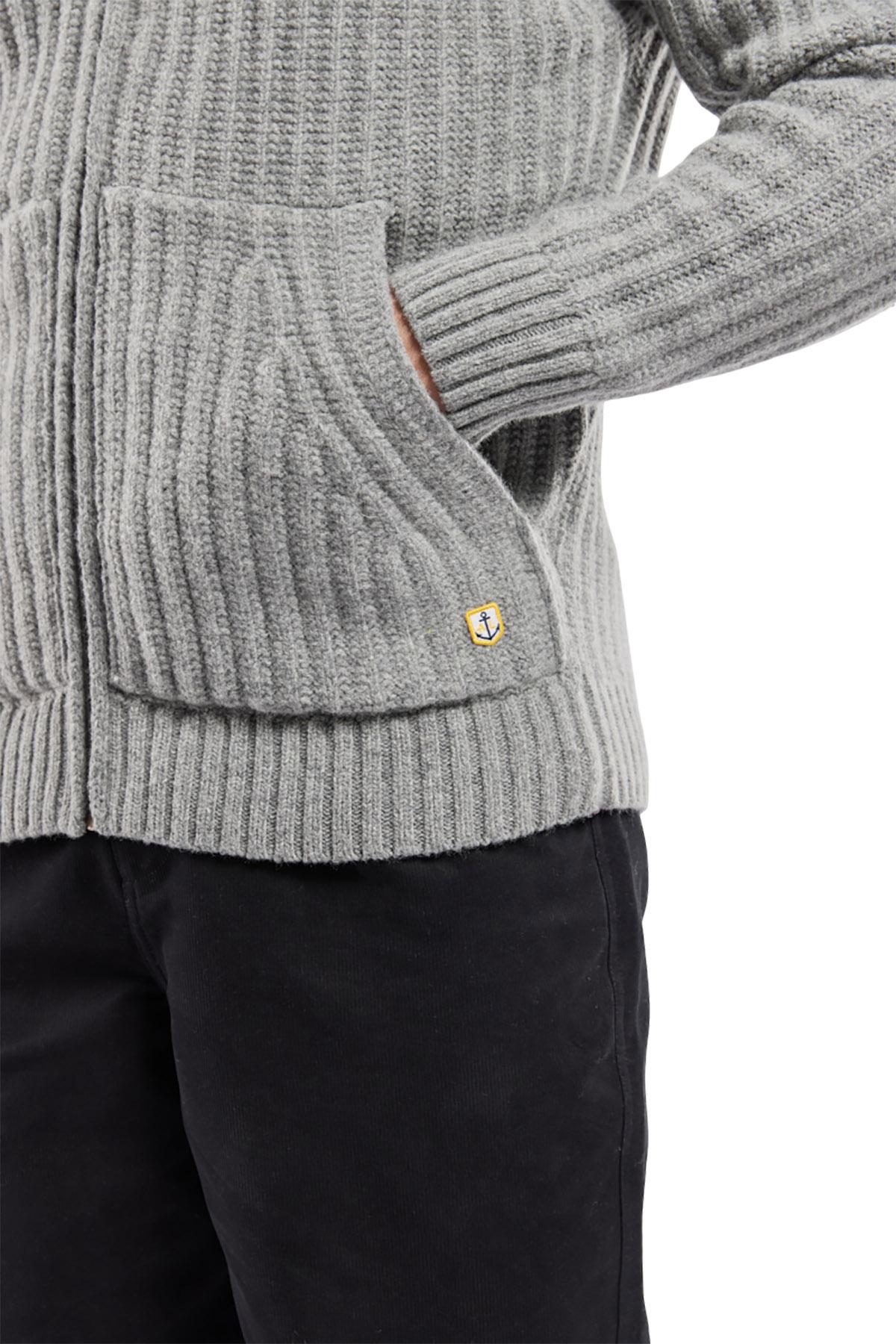 Numéro de l'image de la galerie de produits 4 pour le produit Gilet côtelé à capuchon - Homme
