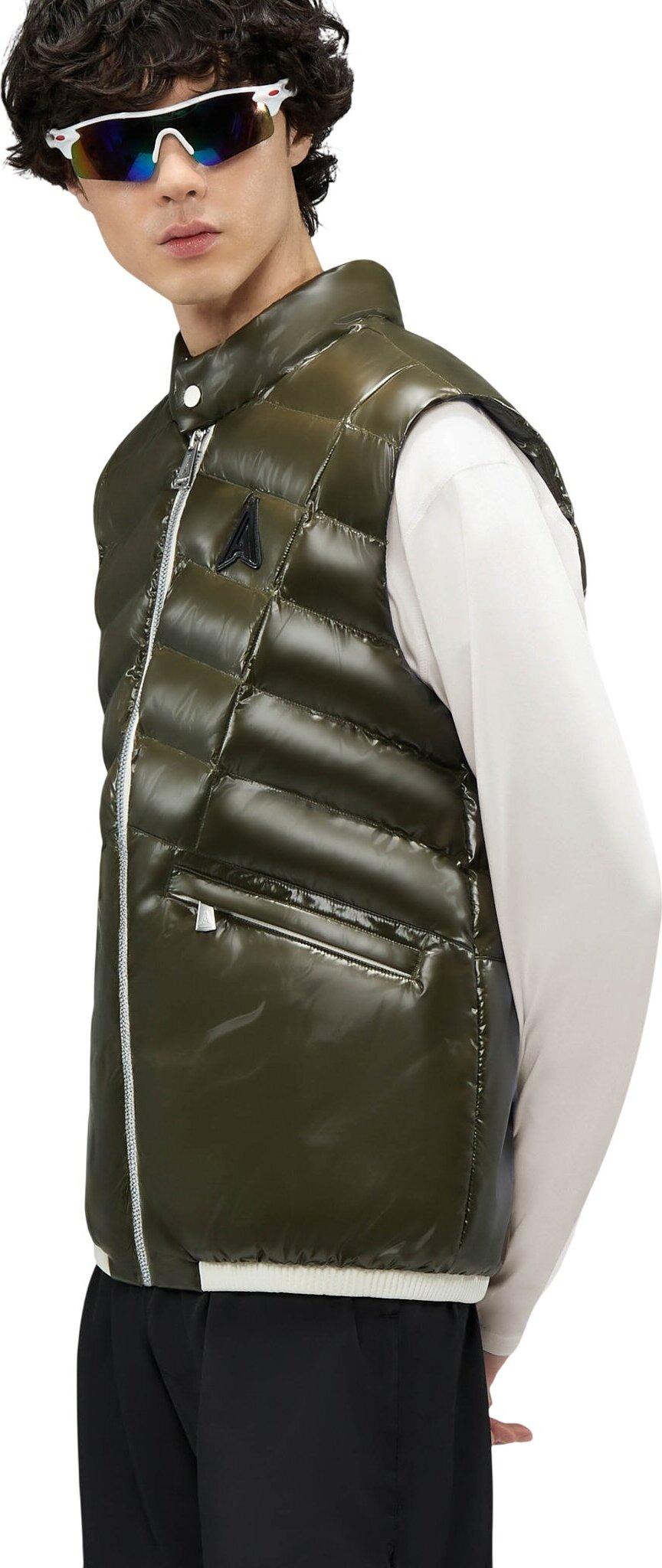Product gallery image number 4 for product Valdore Insulated Lightweight Puffer Vest - Men's