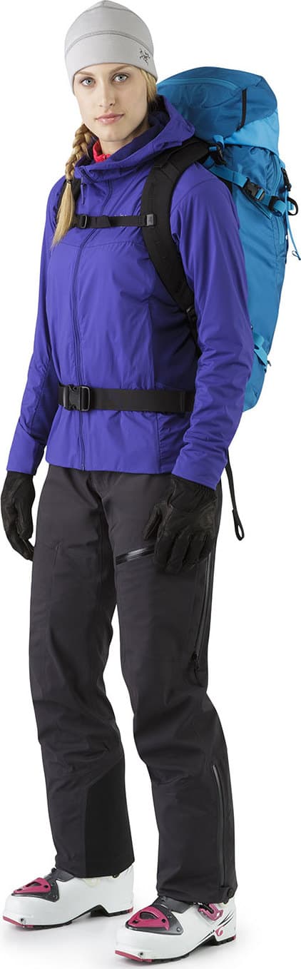 Product gallery image number 3 for product Khamski 31L Backpack
