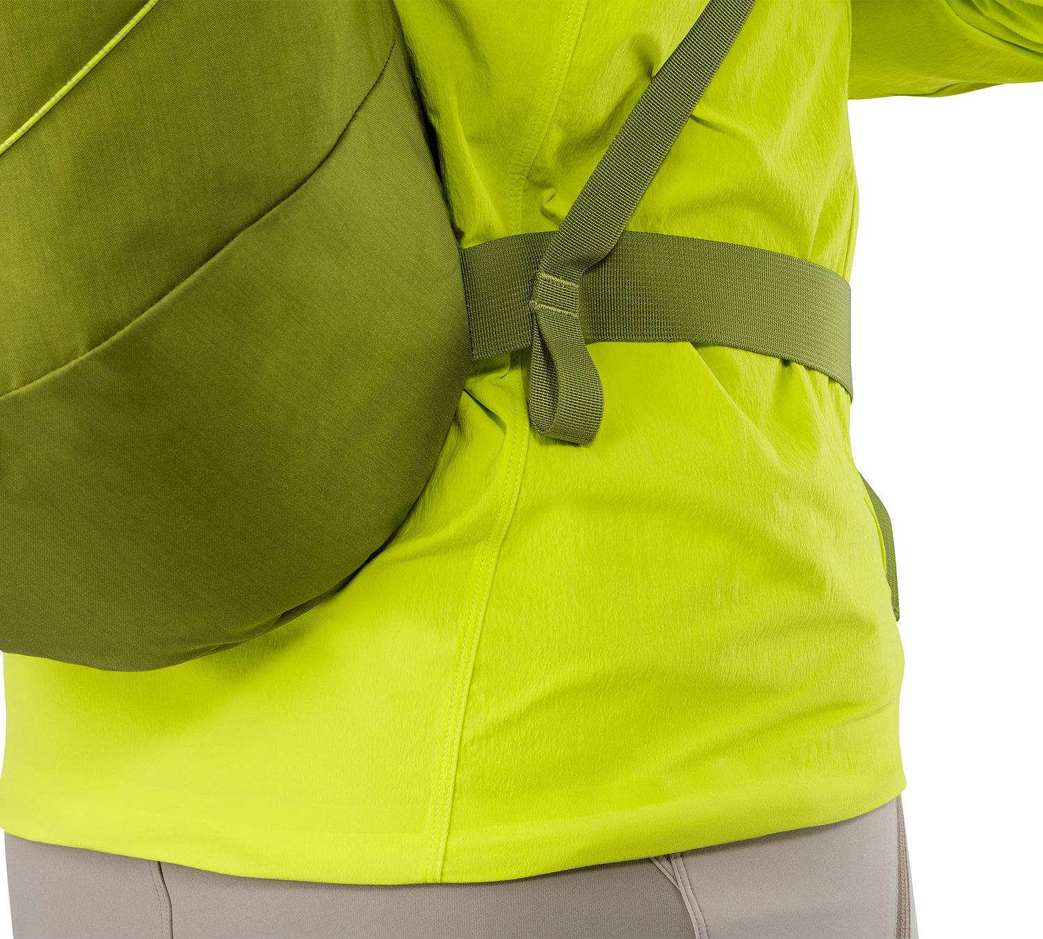 Product gallery image number 3 for product Cierzo 28L Backpack - Unisex