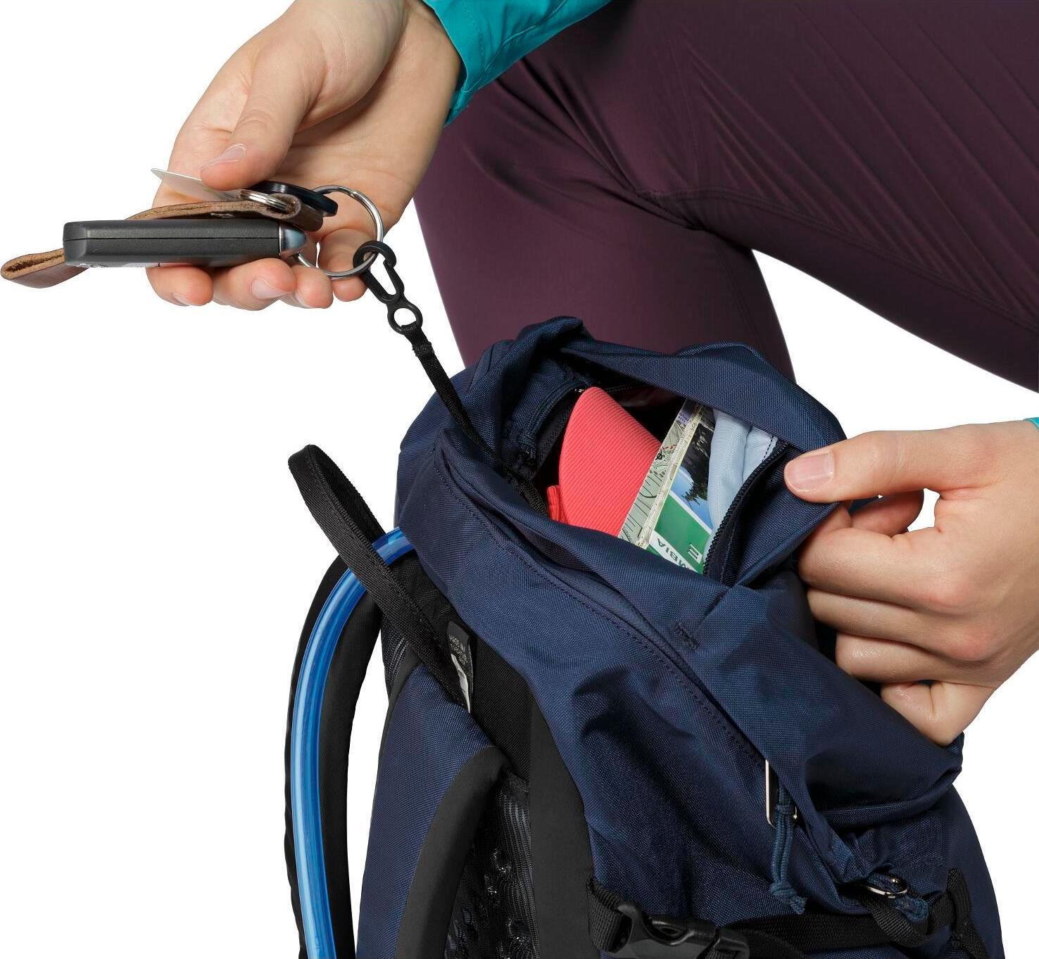 Product gallery image number 8 for product Brize 25 Backpack