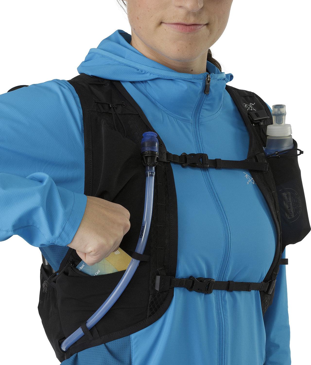 Product gallery image number 2 for product Norvan 7 Hydration Vest - Unisex