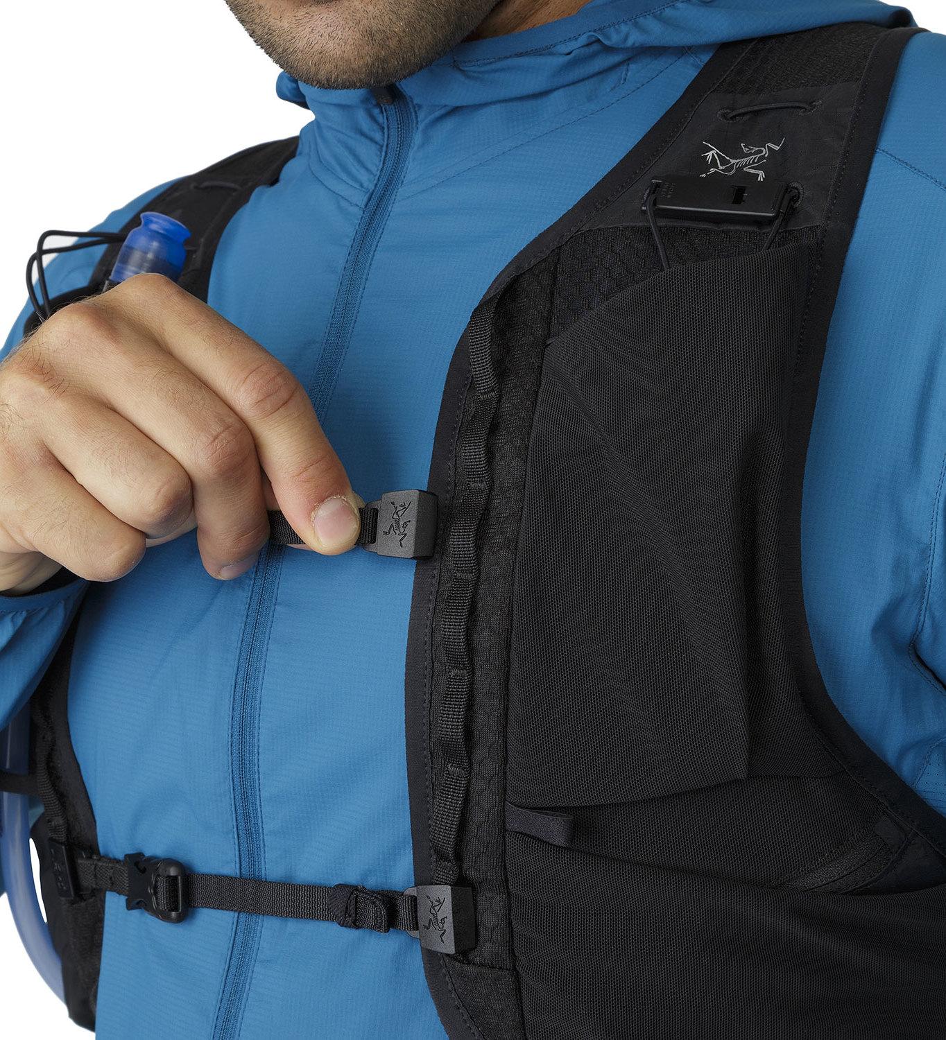 Product gallery image number 6 for product Norvan 14 Hydration Vest - Unisex
