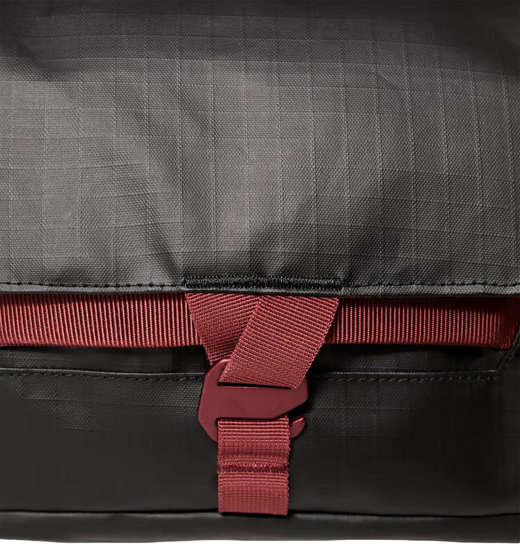 Product gallery image number 3 for product Duffle Bag 30L - Unisex