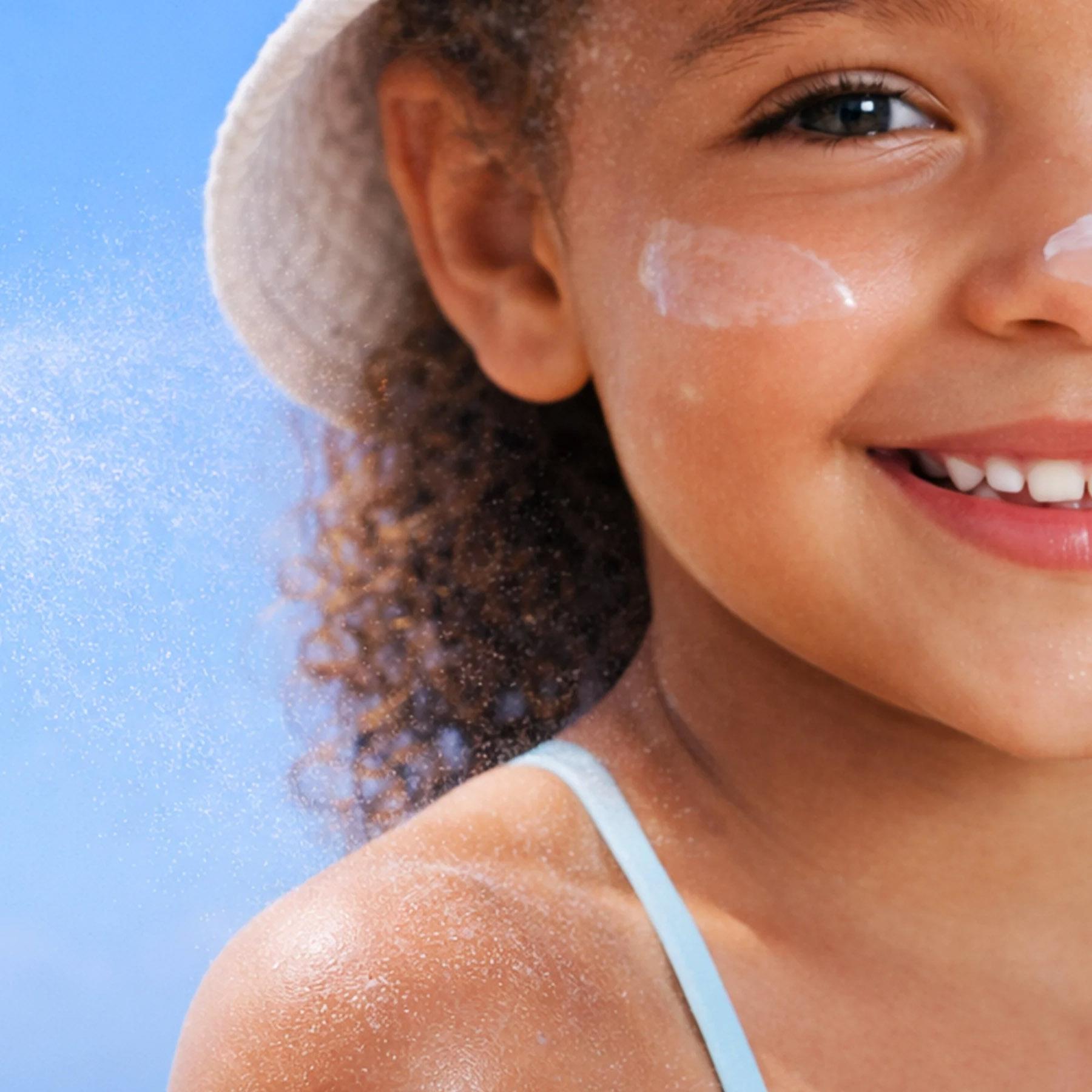 Product gallery image number 2 for product Sunly Unscented SPF 50 Mineral Sunscreen Spray 3oz - Kids