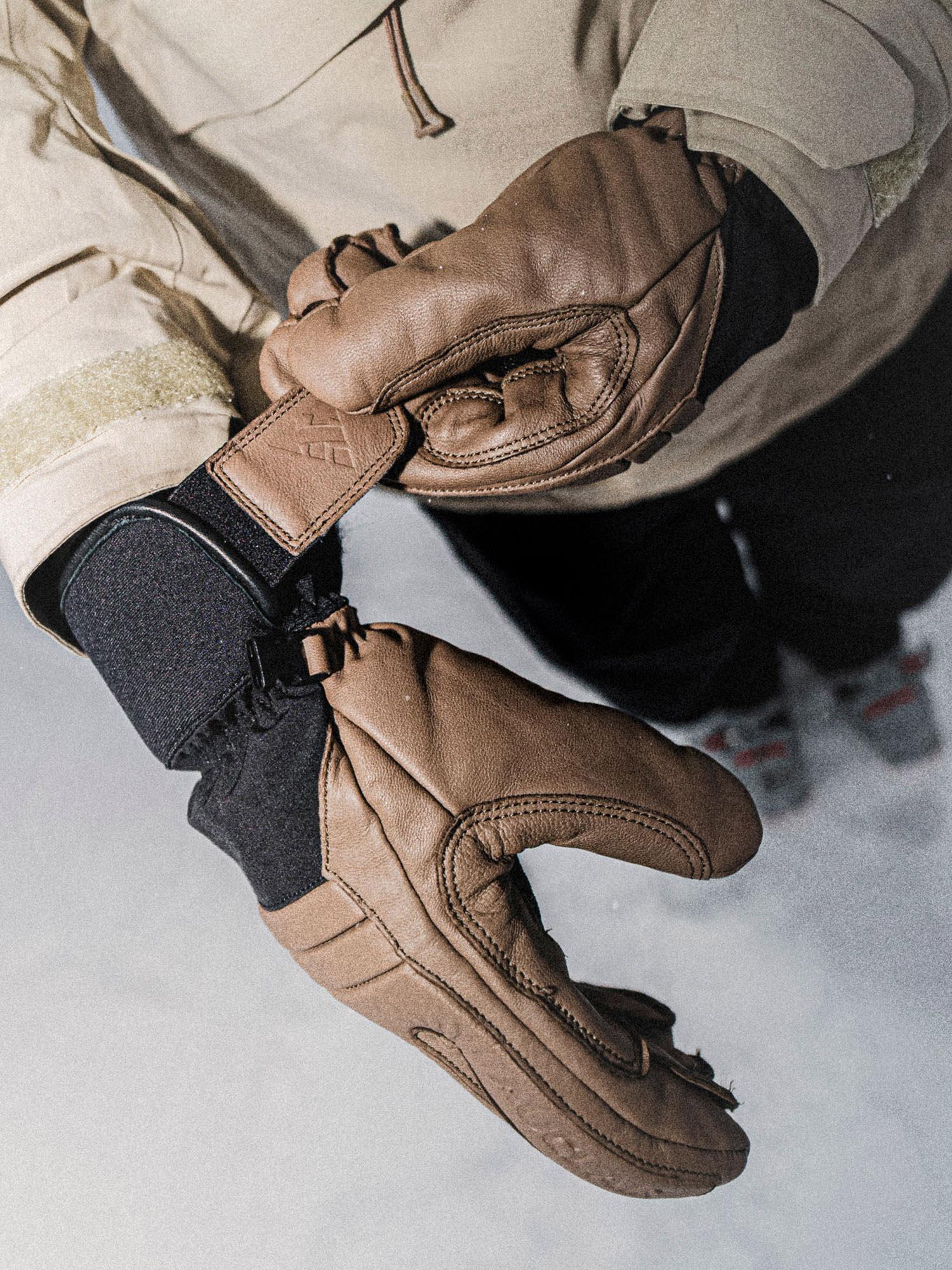 Product gallery image number 4 for product Outseam Light Gloves - Men's