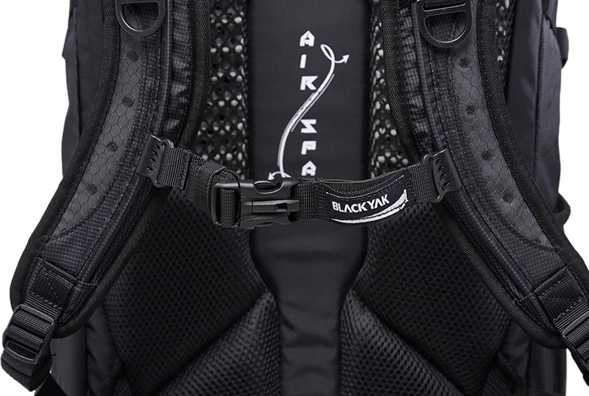 Product gallery image number 4 for product Modelo Day Backpack 28L