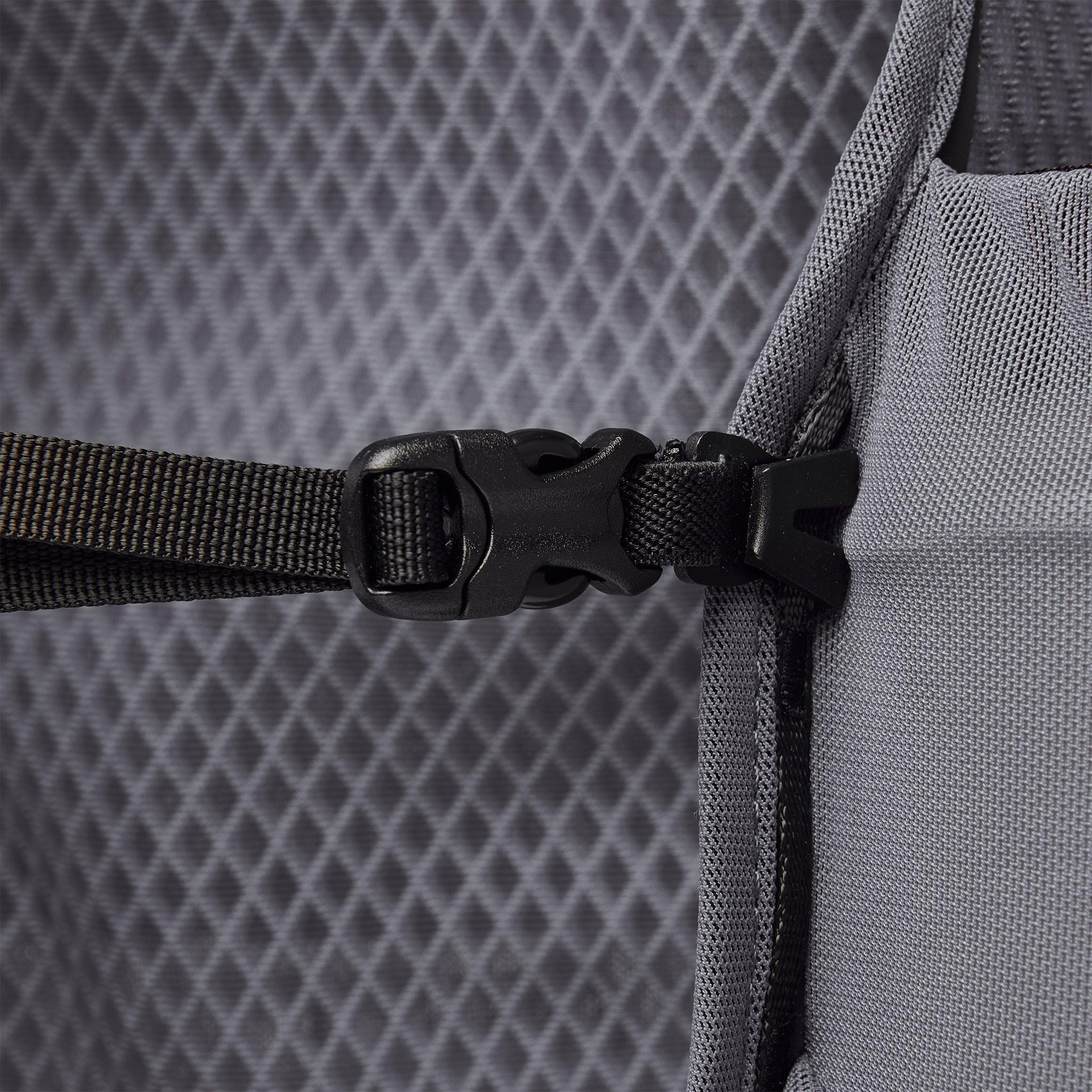 Product gallery image number 3 for product Distance 4 Hydration Vest - Unisex