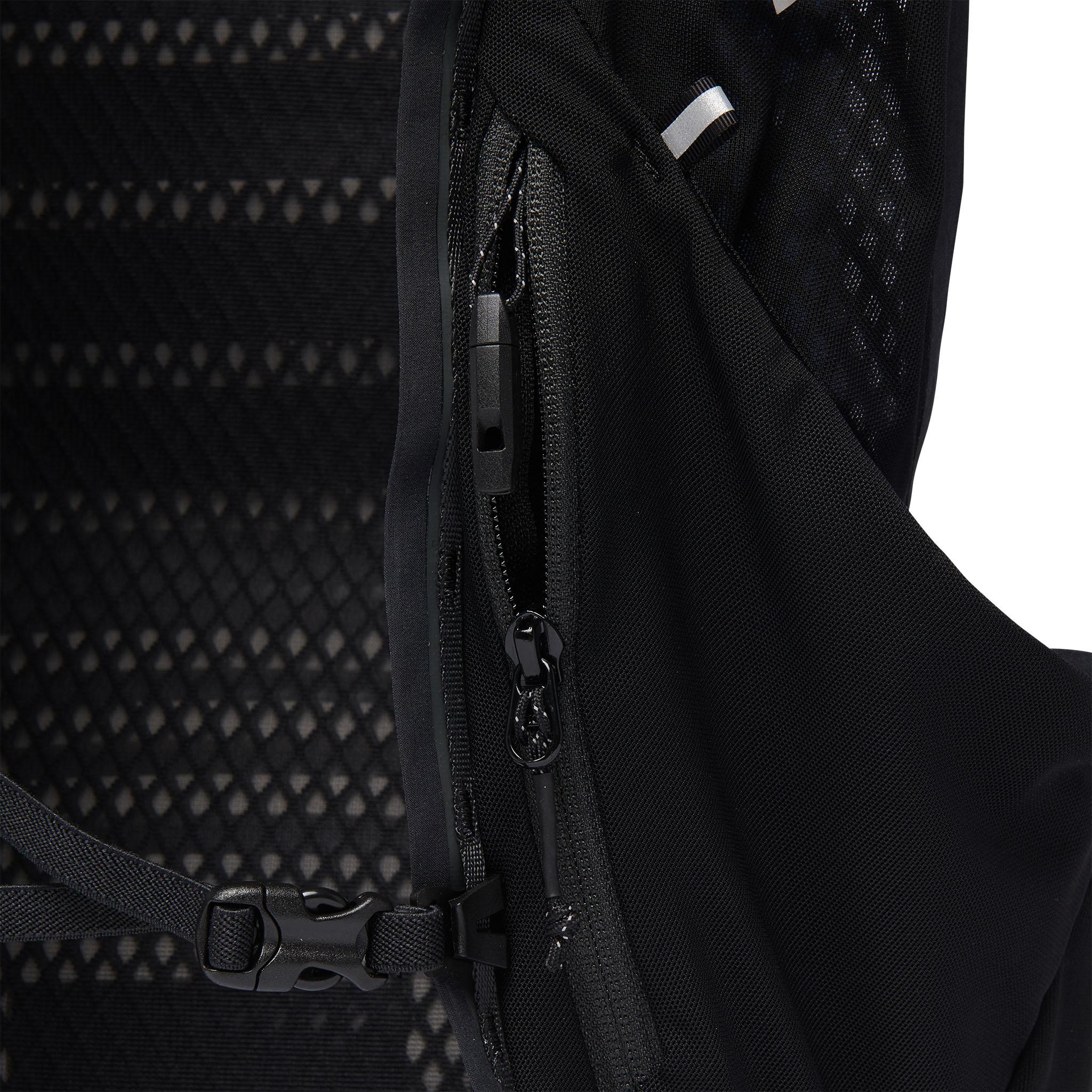 Product gallery image number 6 for product Distance Backpack 15L