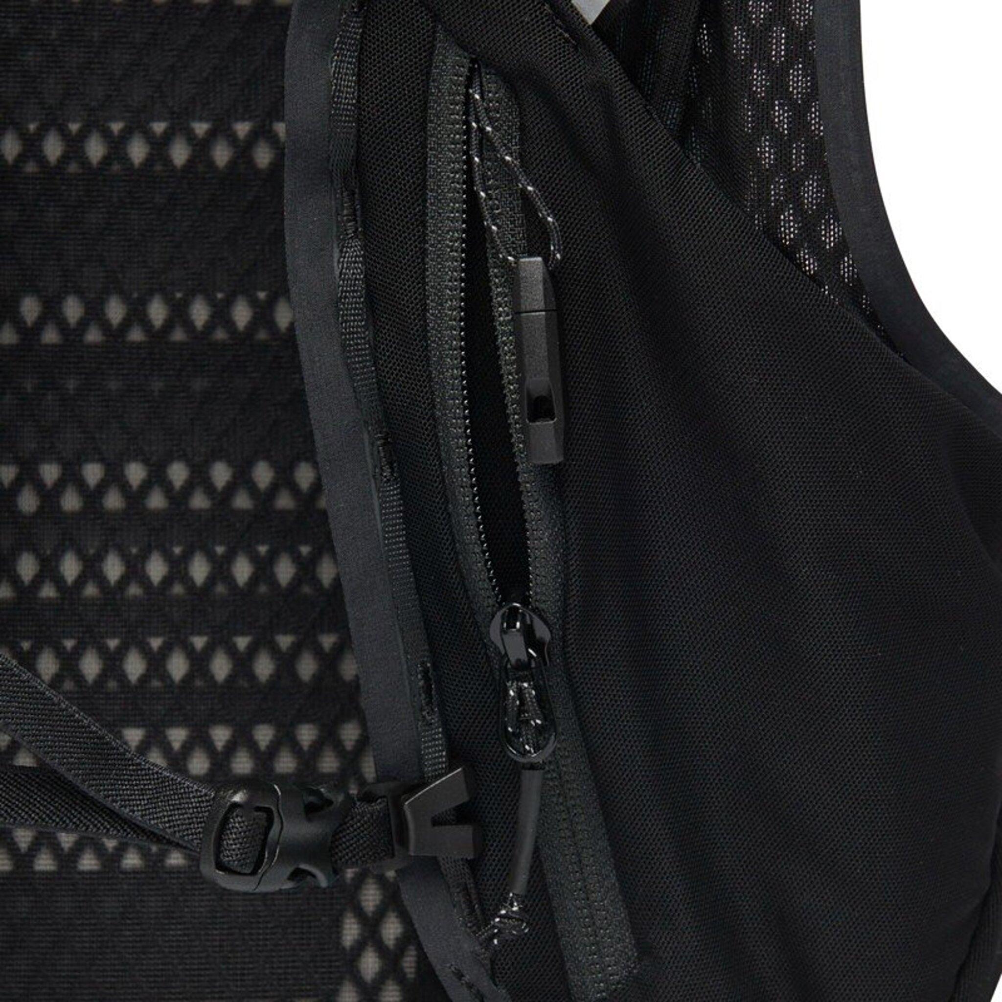 Product gallery image number 8 for product Distance Backpack 15L - Women's