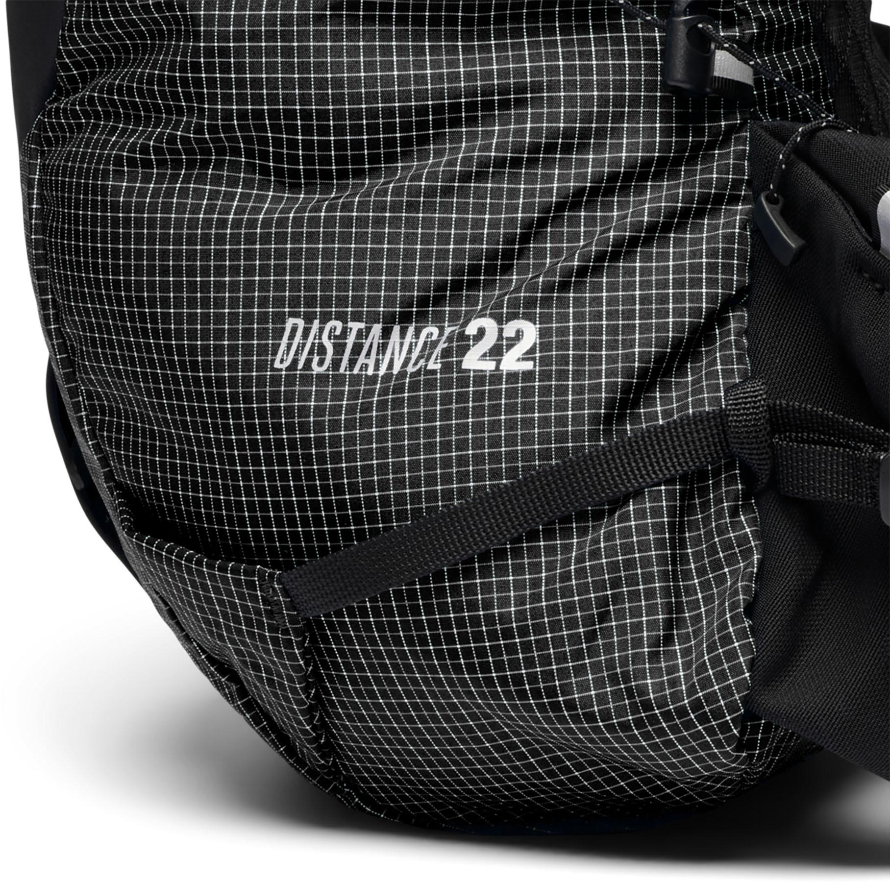 Product gallery image number 4 for product Distance Trail Running Backpack 22L