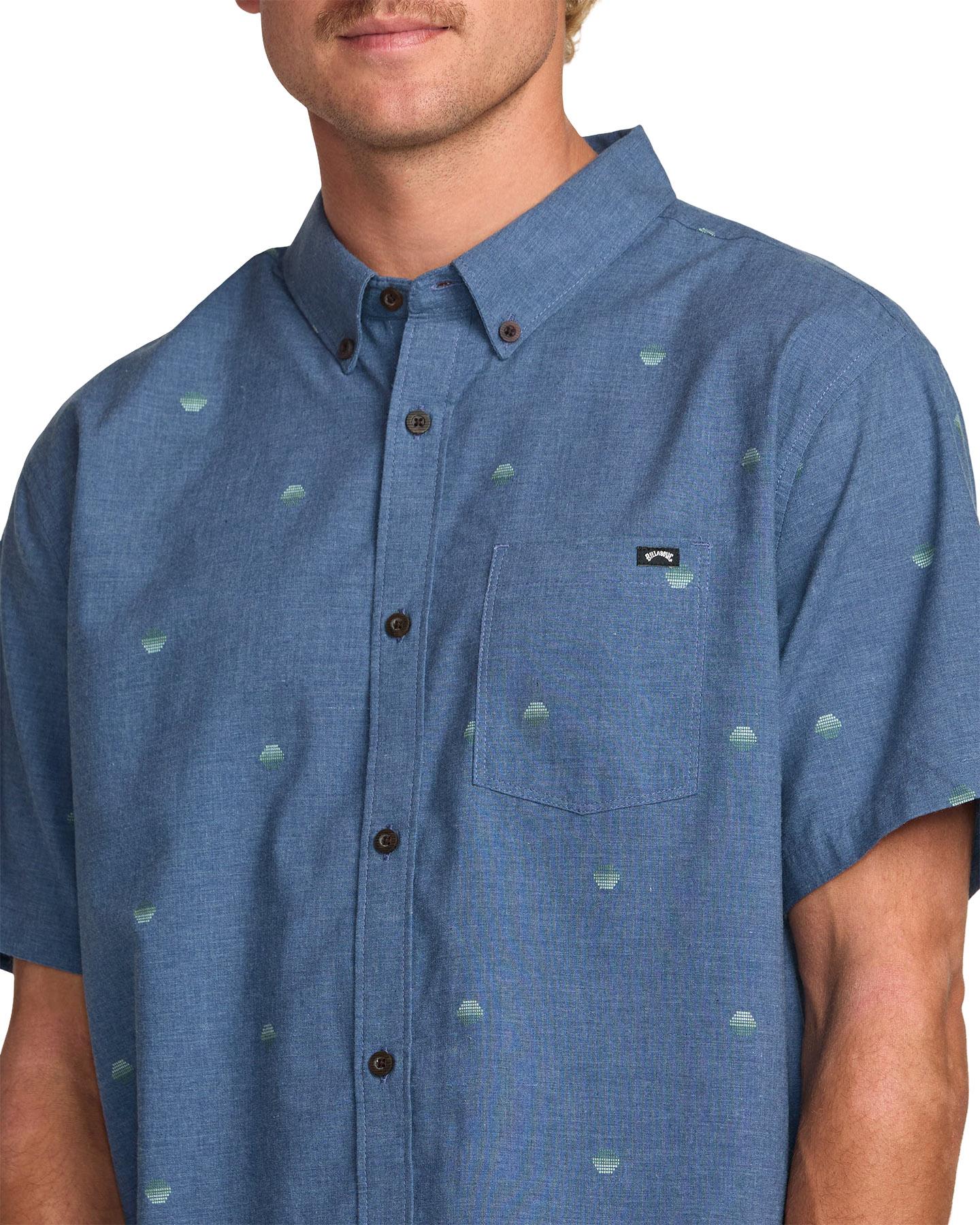 Product gallery image number 2 for product Chemise à manches courtes en jacquard All Day - Homme