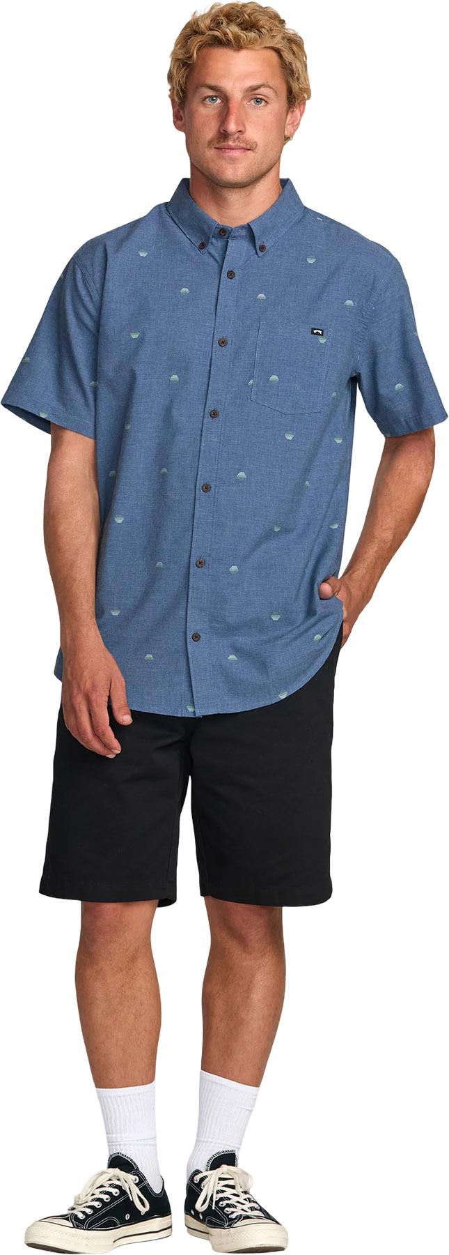Product gallery image number 3 for product Chemise à manches courtes en jacquard All Day - Homme