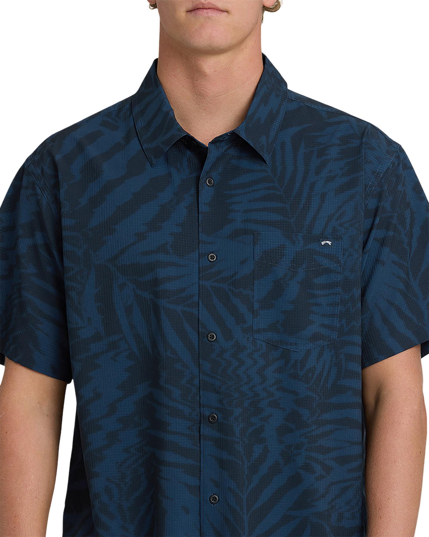 Product gallery image number 3 for product Surftrek Performance Short Sleeve Shirt - Men's