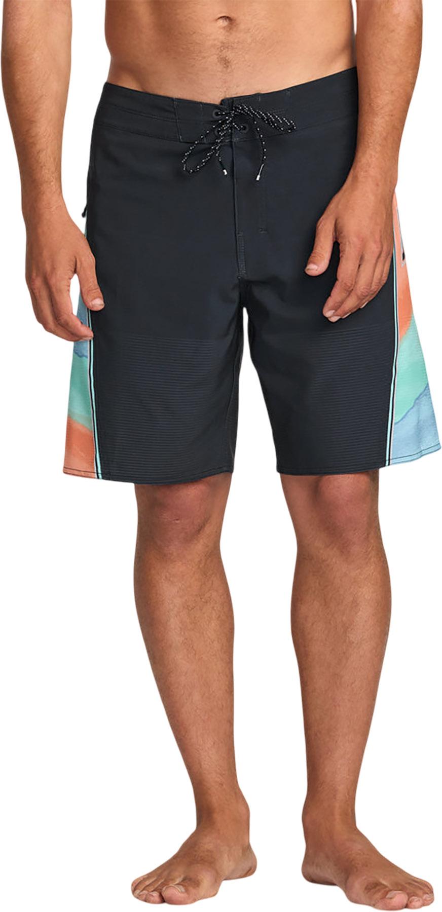 Product gallery image number 8 for product Short de bain Straddie Airlite - Homme
