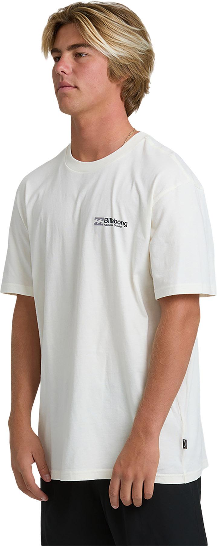 Numéro de l'image de la galerie de produits 2 pour le produit T-shirt à manches courtes Make Tracks Adventure Division - Homme