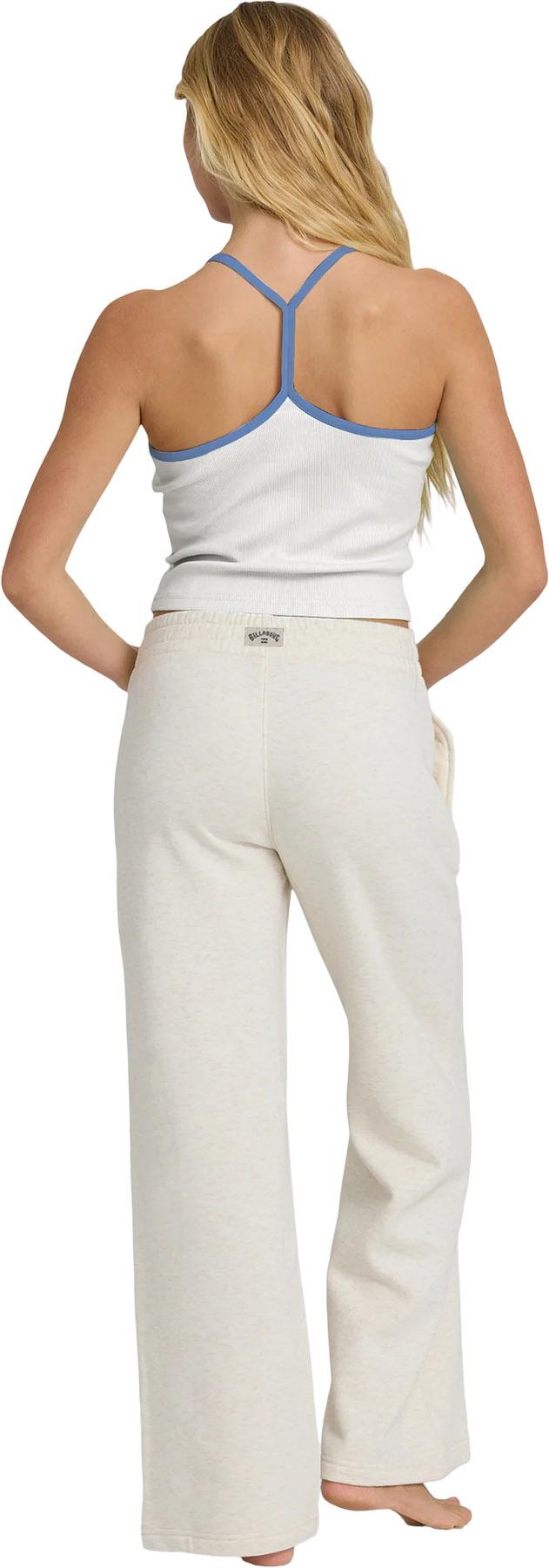 Numéro de l'image de la galerie de produits 2 pour le produit Pantalon de survêtement en molleton Cozy Camper - Femme