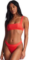 Colour: Bright Poppy