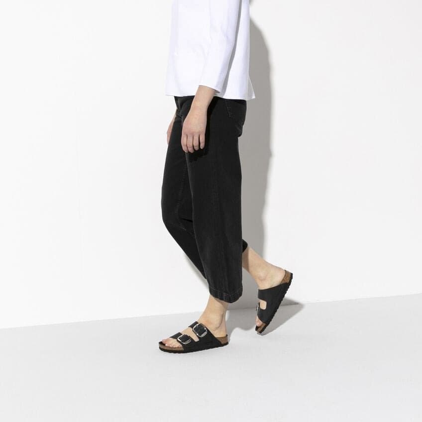 Product gallery image number 2 for product Arizona Big Buckle Oiled Leather Sandals [Narrow] - Women's