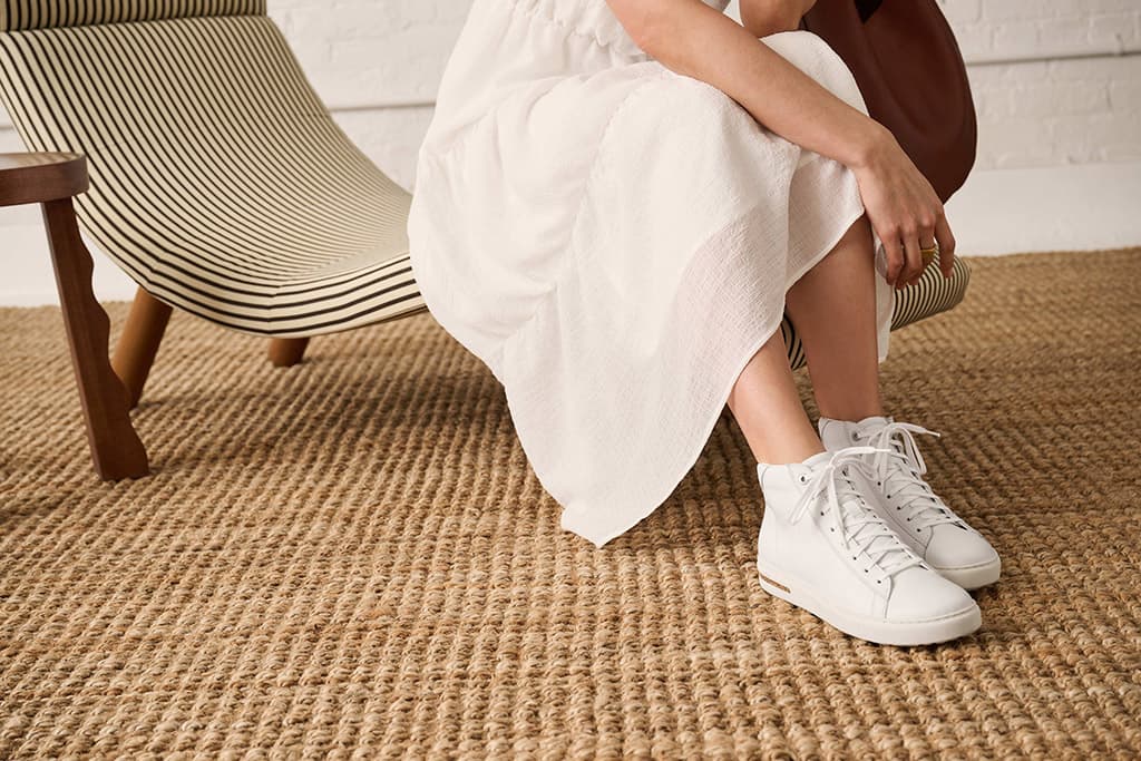 Product gallery image number 5 for product Bend Mid Leather Shoes [Narrow] - Women's