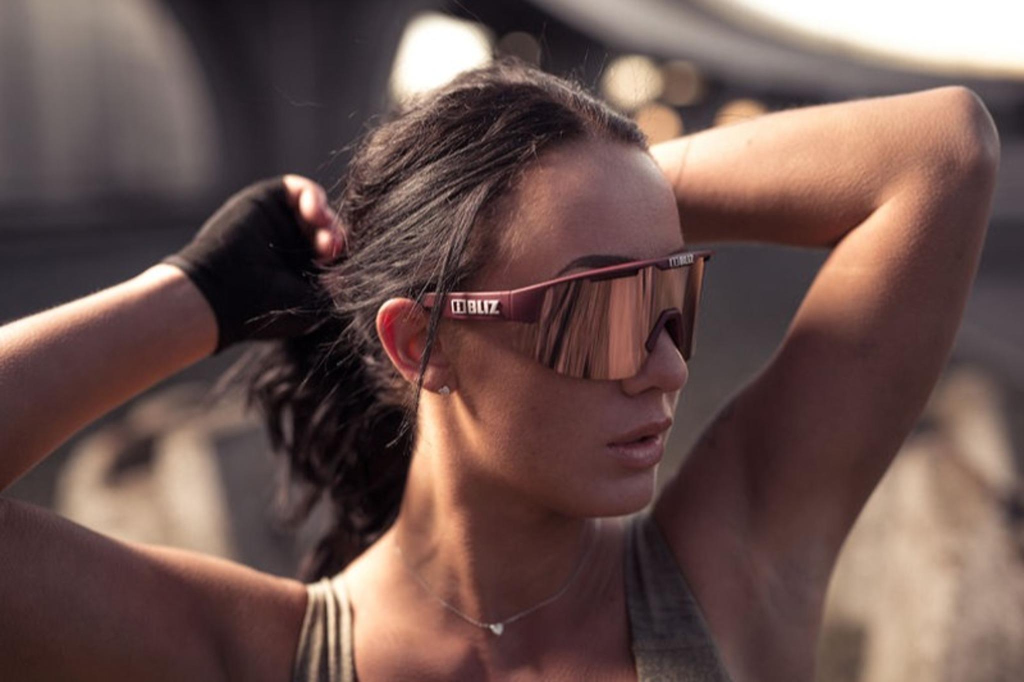 Numéro de l'image de la galerie de produits 6 pour le produit Lunettes de soleil Matrix Small bourgogne - Unisexe