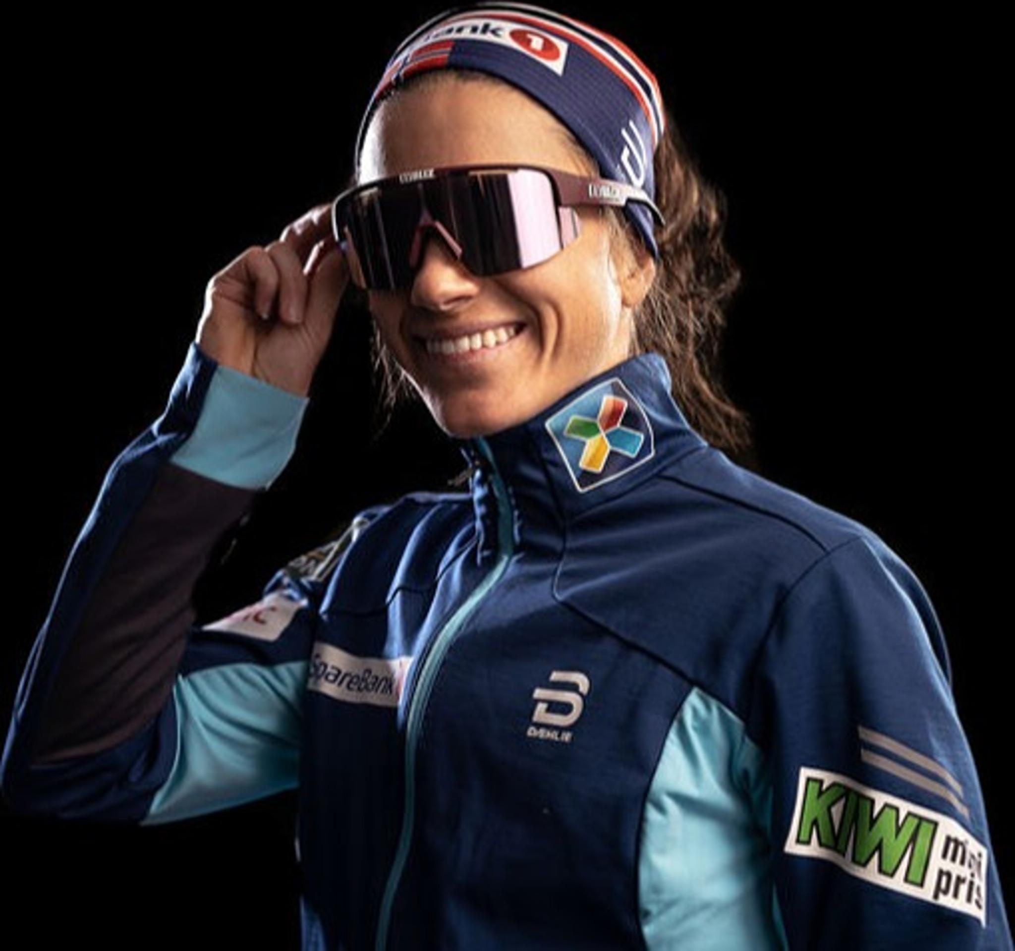 Numéro de l'image de la galerie de produits 3 pour le produit Lunettes de soleil Matrix Small bourgogne - Unisexe