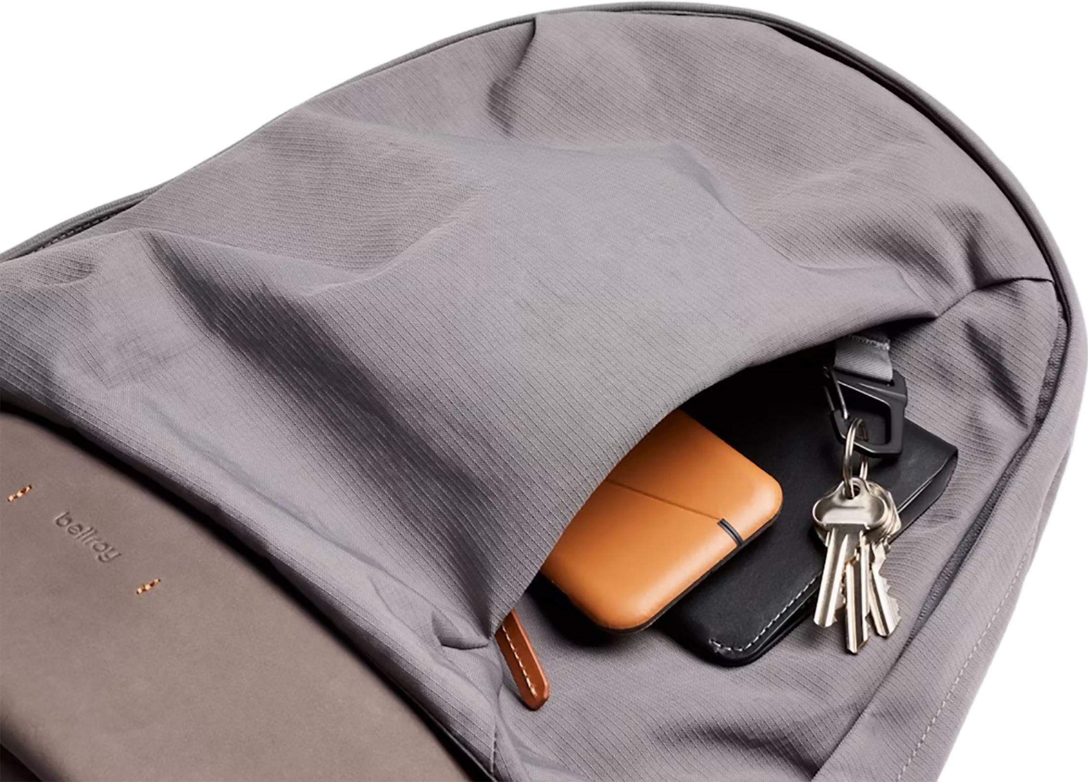 Product gallery image number 2 for product Classic Backpack 20L