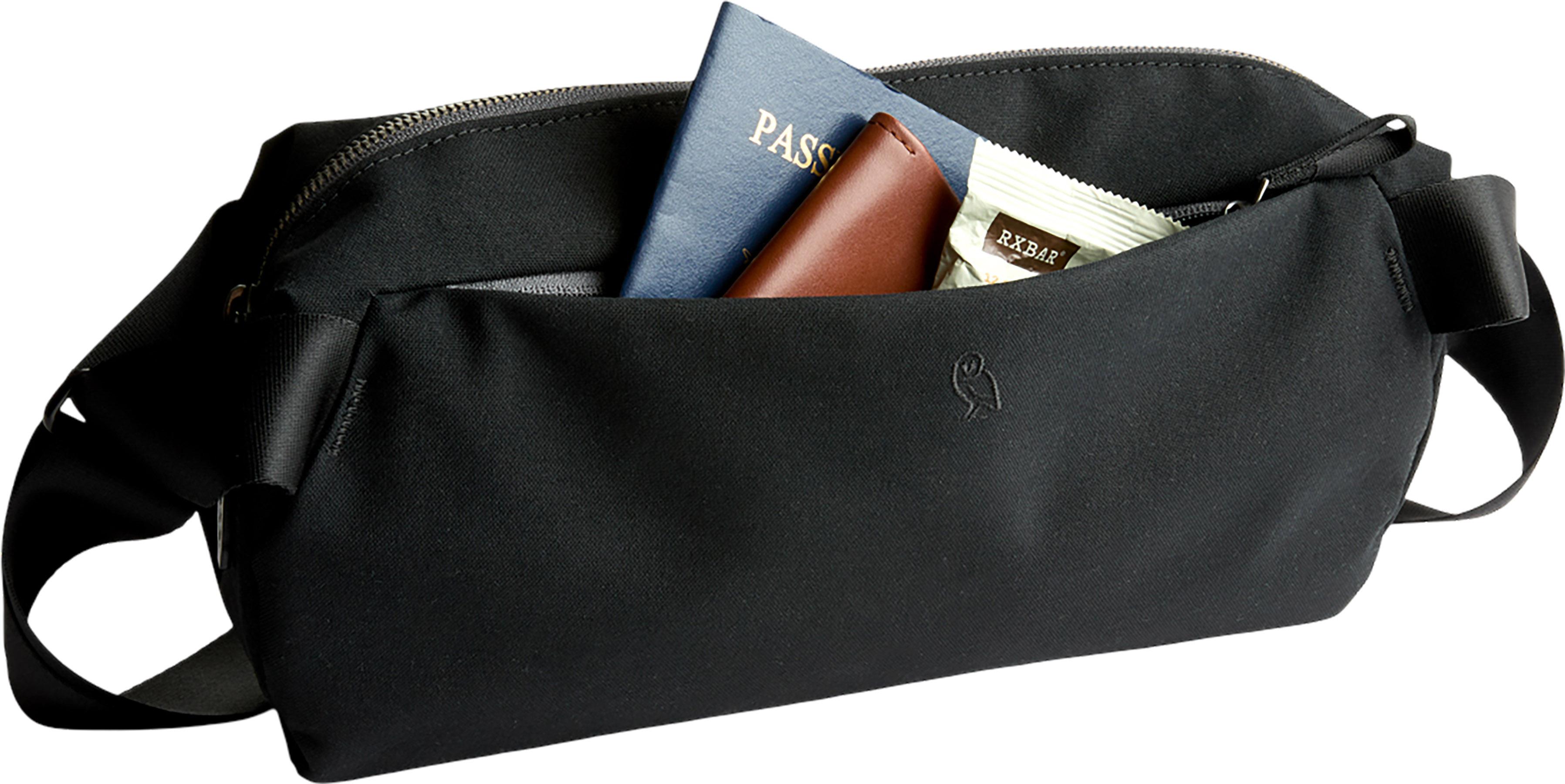 Product gallery image number 4 for product Classic Sling Bag 7L