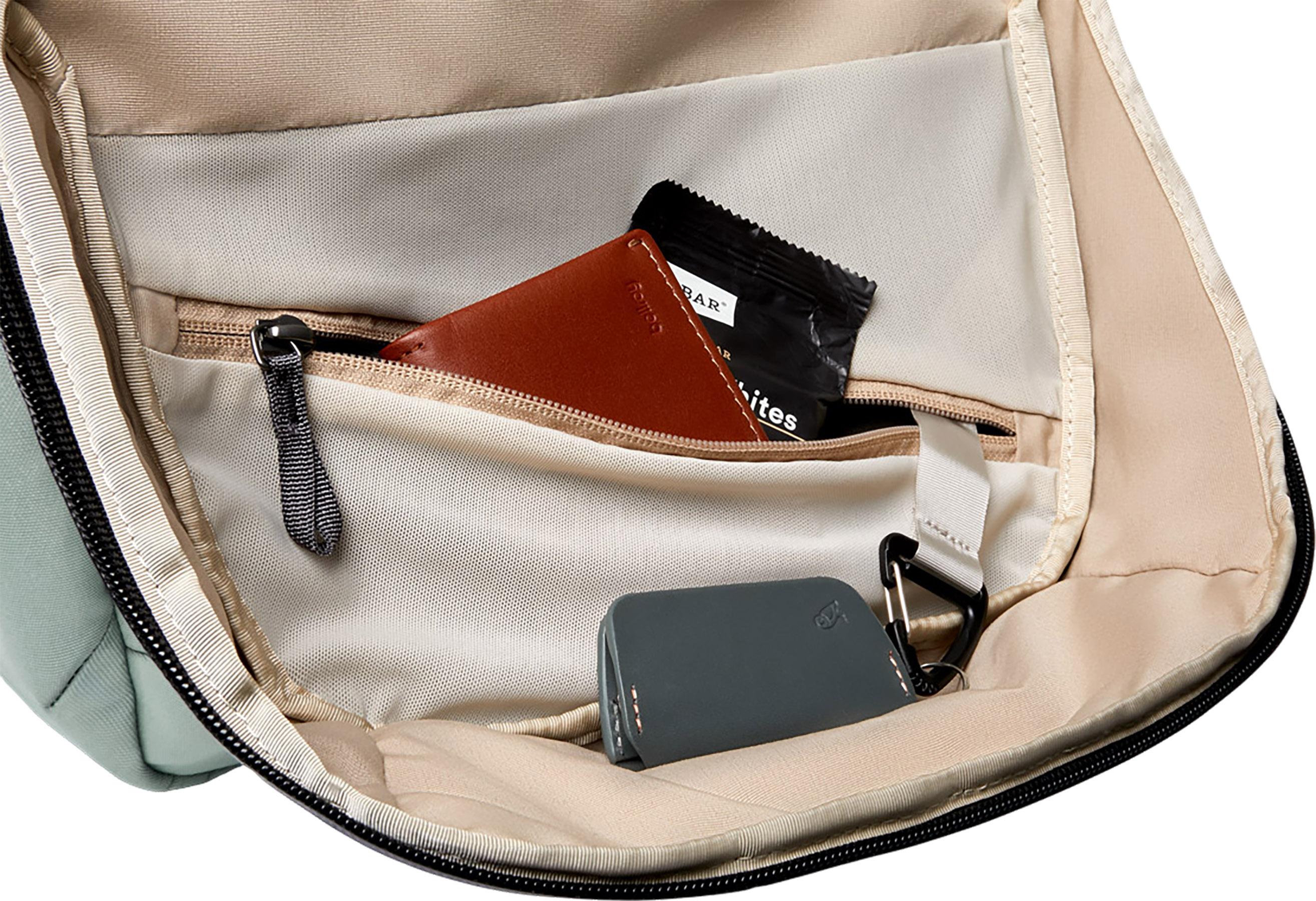 Product gallery image number 4 for product Via Backpack 20L