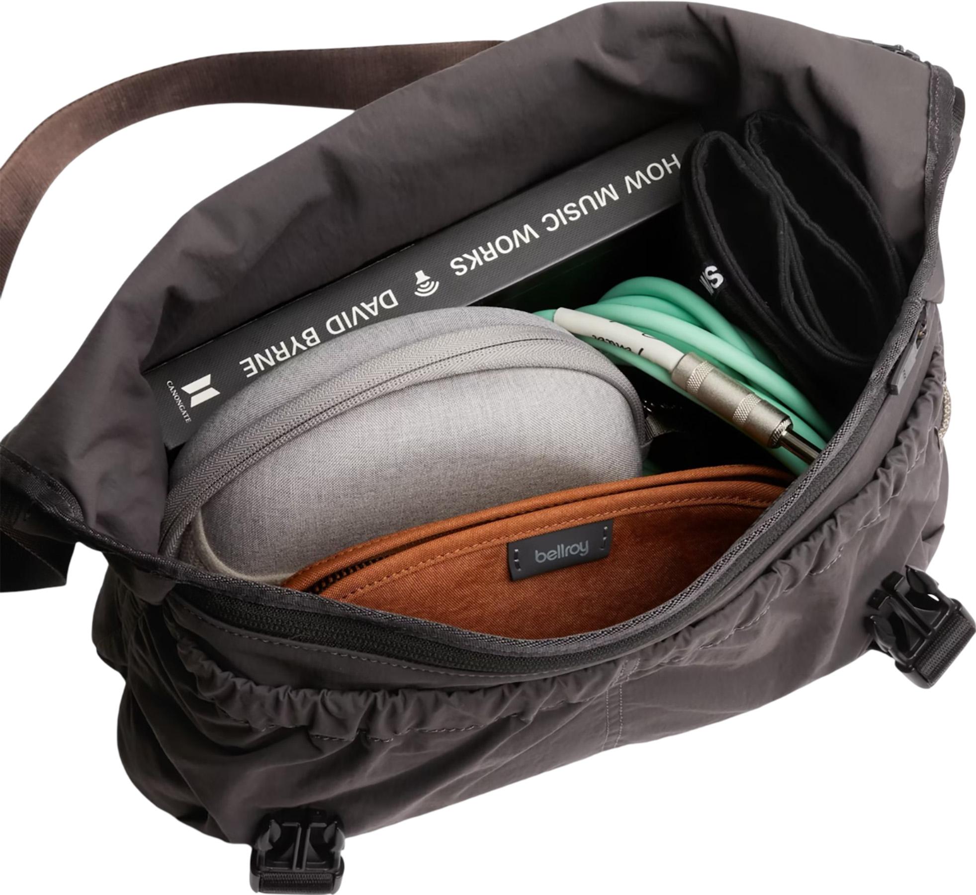 Product gallery image number 2 for product Cinch Messenger Bag 12L