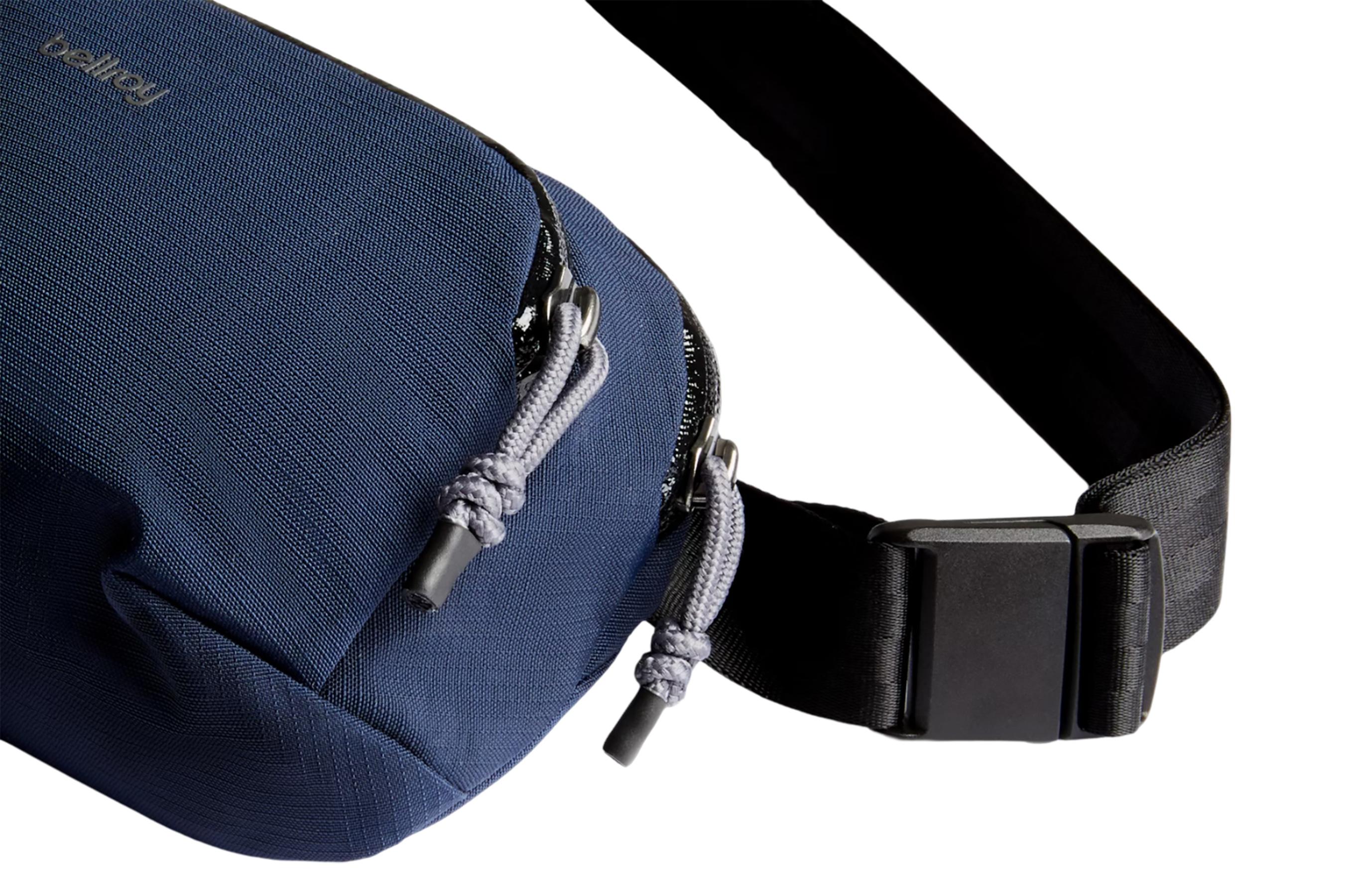 Product gallery image number 2 for product Venture Hip Pack 1.5L