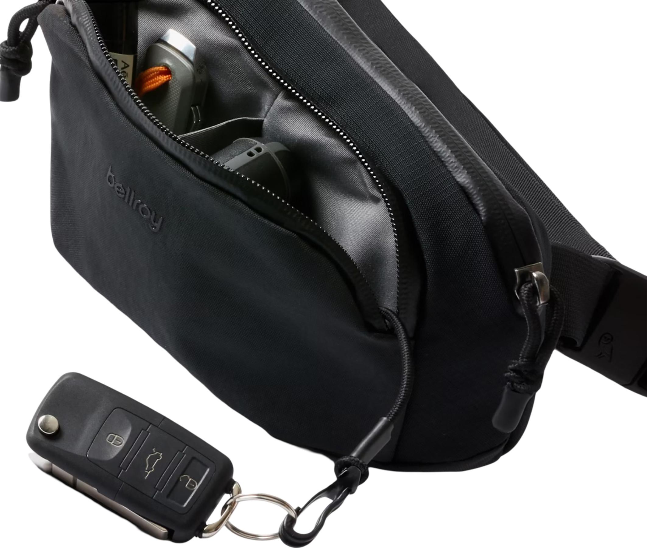 Product gallery image number 4 for product Venture Hip Pack 1.5L