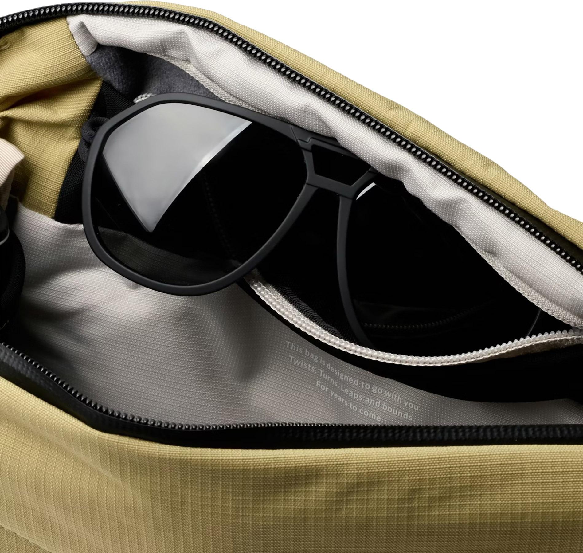 Product gallery image number 7 for product Venture Sling Bag 6L