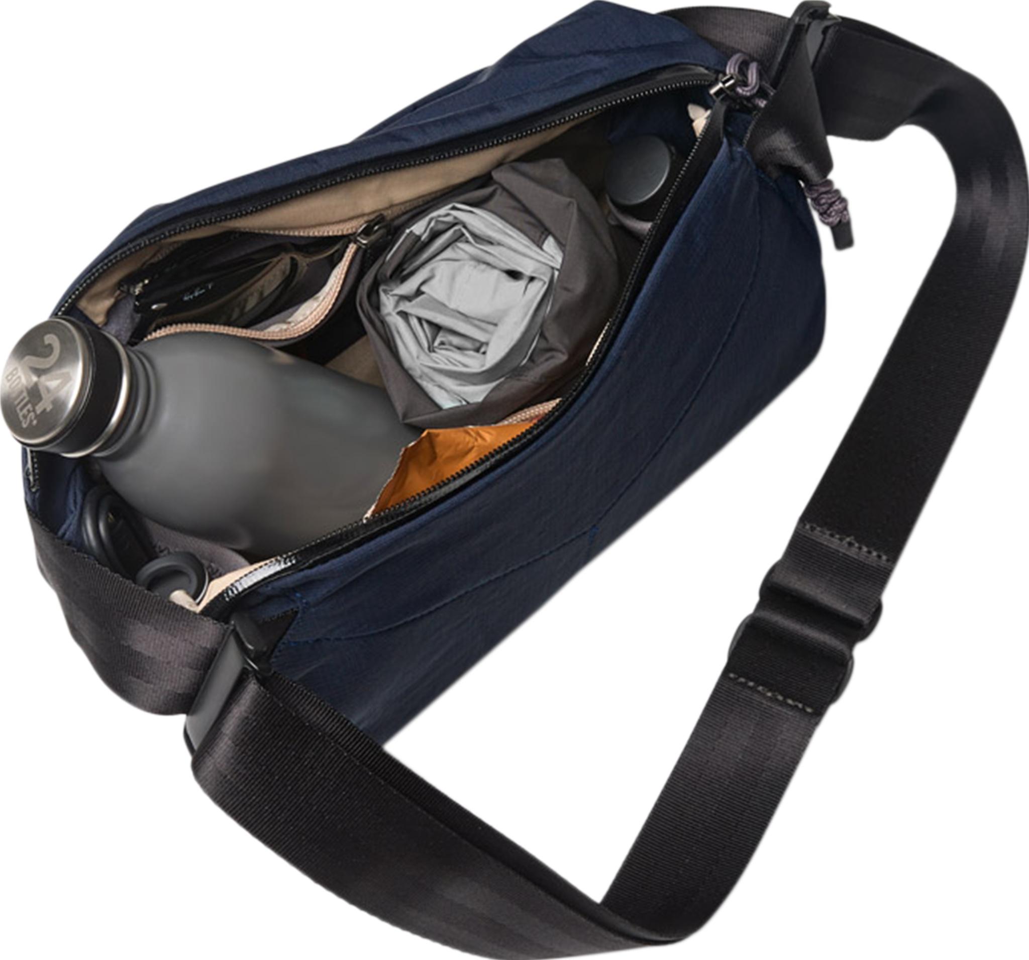 Product gallery image number 6 for product Venture Sling Bag 6L