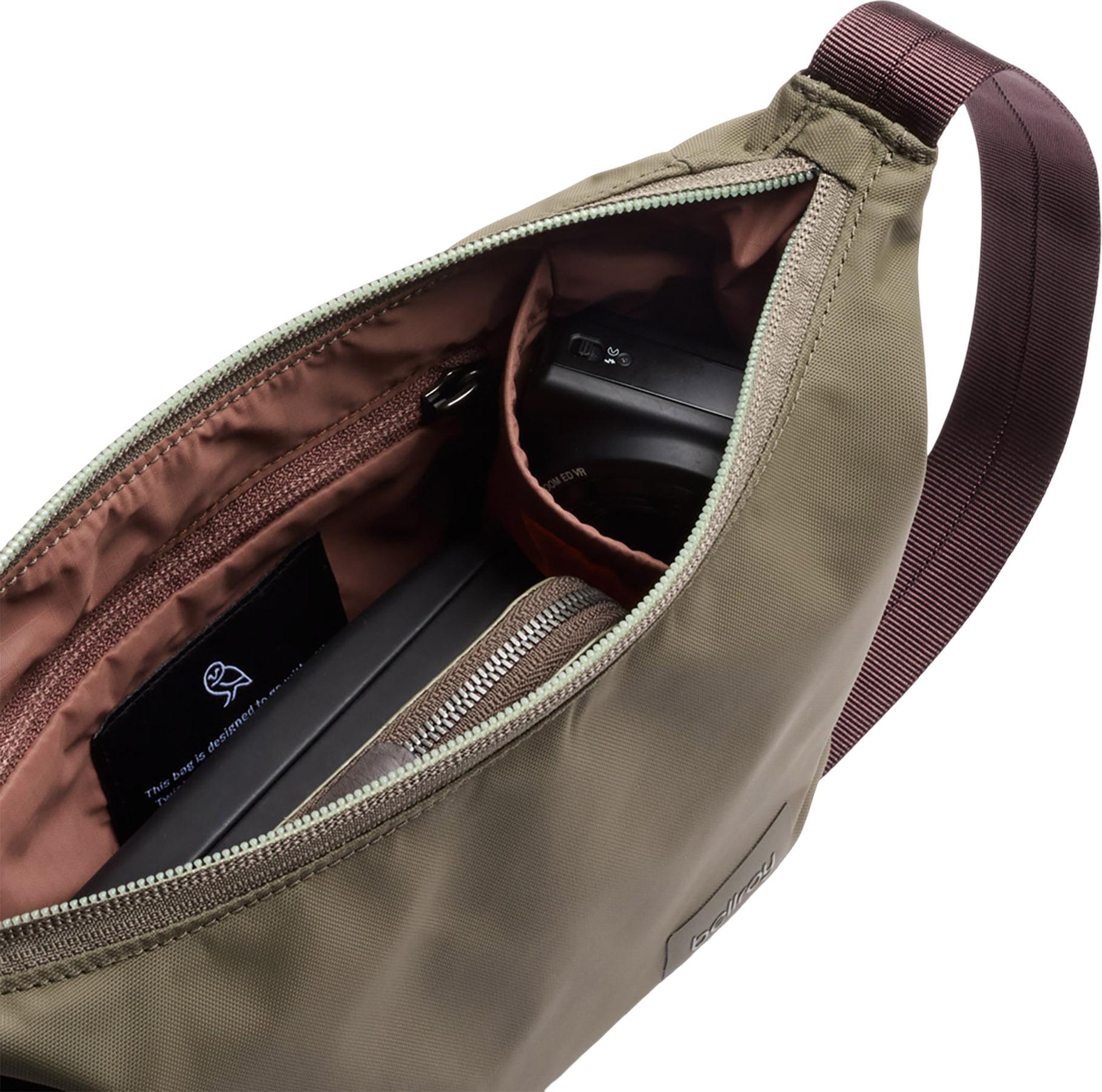 Numéro de l'image de la galerie de produits 2 pour le produit Sac à bandoulière Laneway Crescent 2.5L