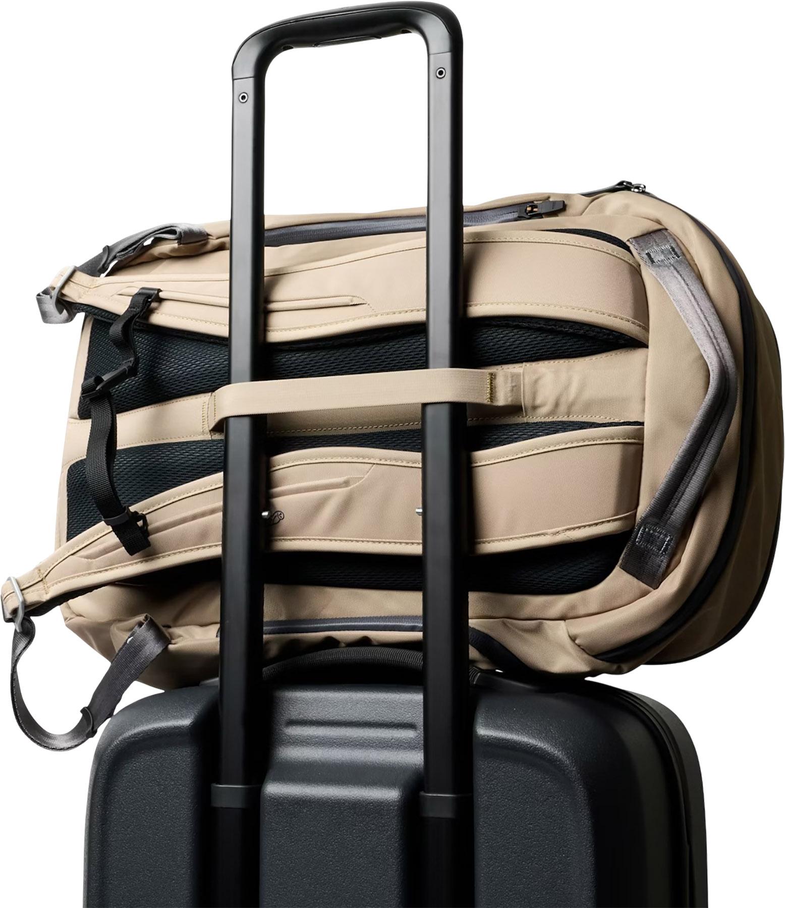 Product gallery image number 8 for product Transit Pro Workpack 28L