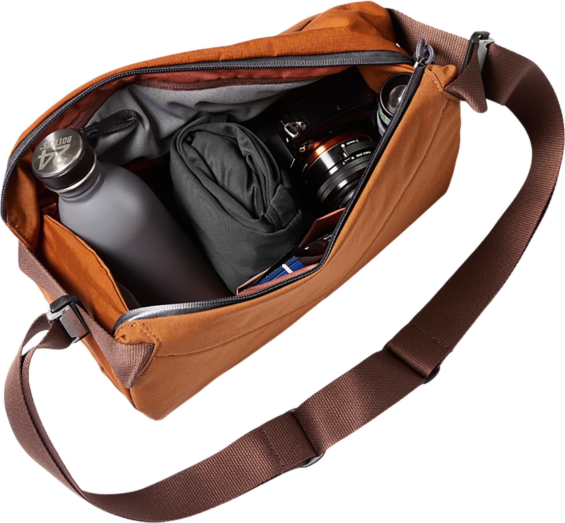 Product gallery image number 2 for product Venture Sling Bag 9L 