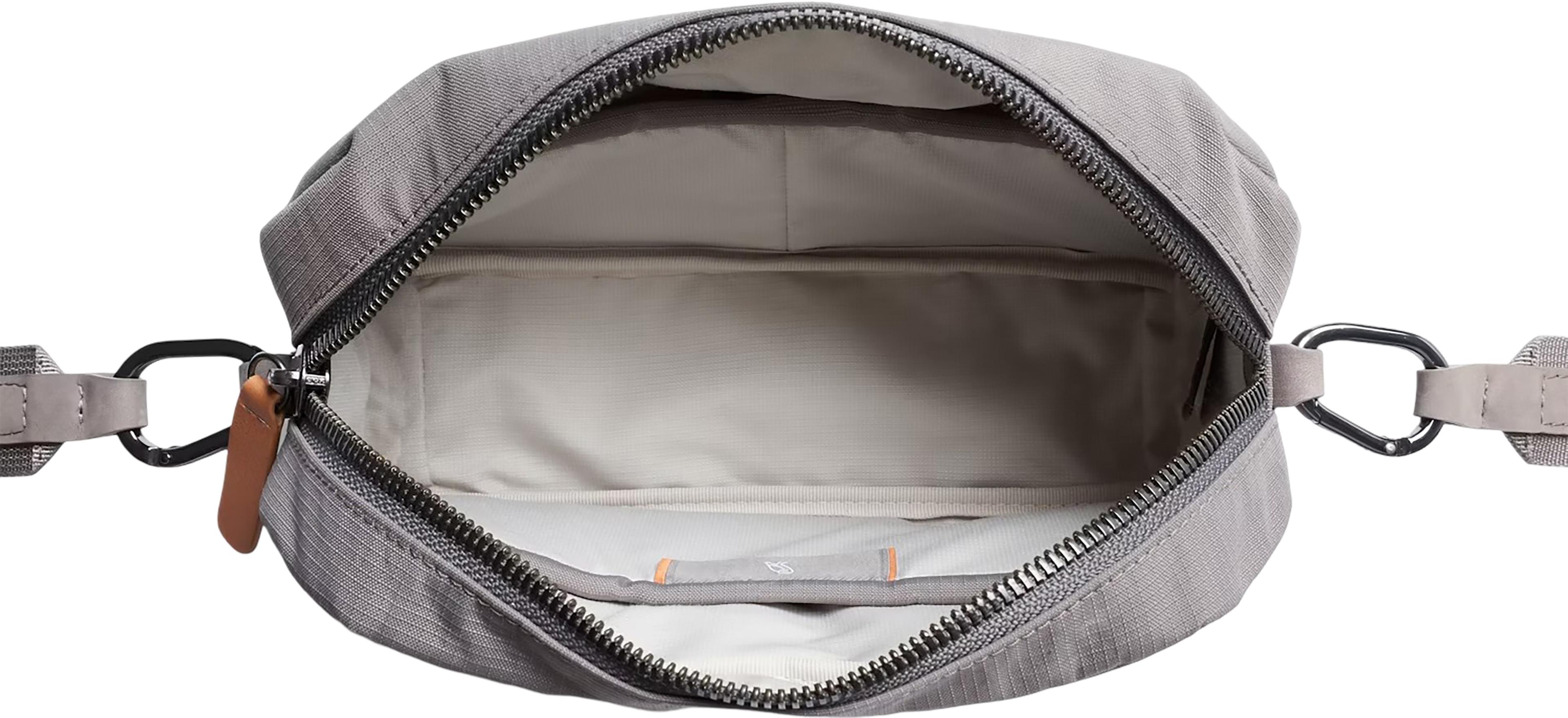 Product gallery image number 2 for product Tokyo Crossbody Bag 2L