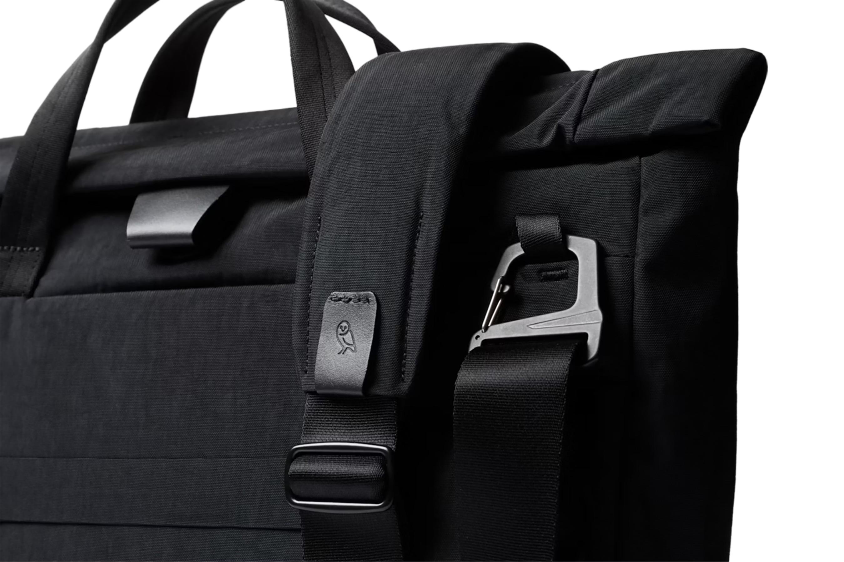 Product gallery image number 3 for product Tokyo Messenger Bag 14L