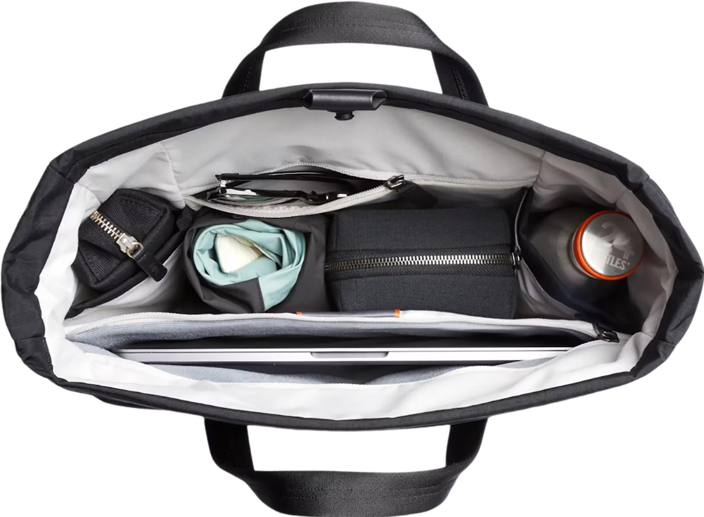 Product gallery image number 5 for product Tokyo Messenger Bag 14L