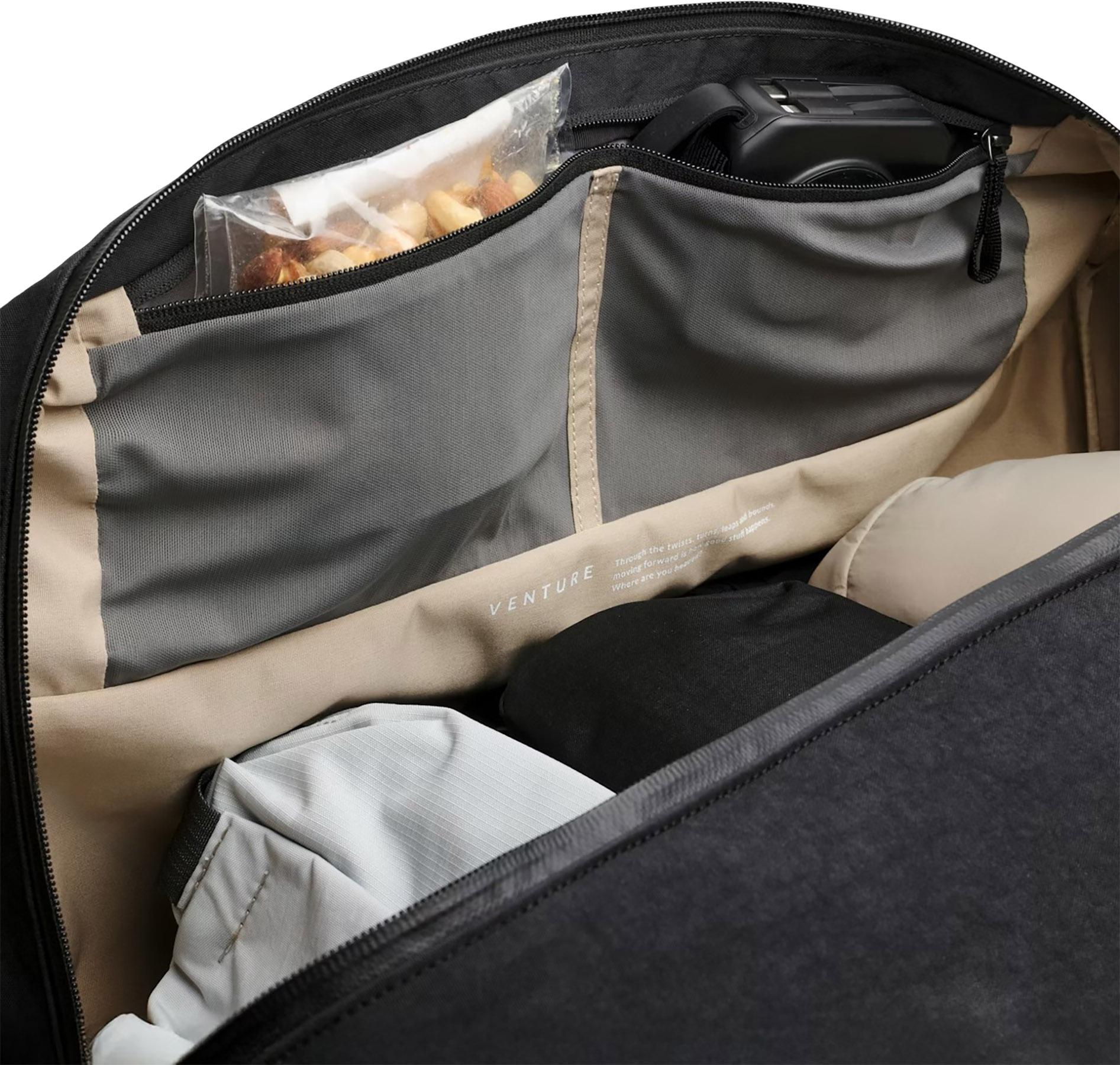 Product gallery image number 4 for product Venture Ready Duffel Bag 40L
