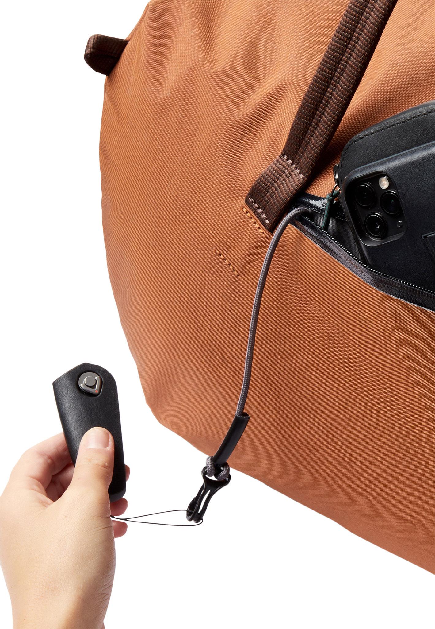 Product gallery image number 6 for product Venture Duffel Bag 55L