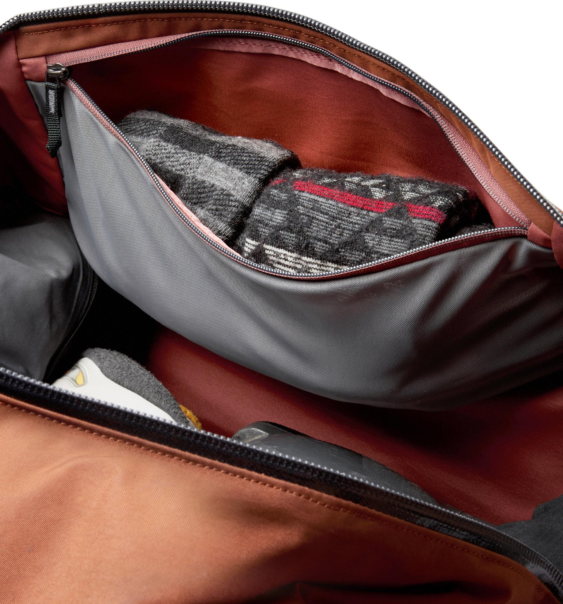 Product gallery image number 5 for product Venture Duffel Bag 55L