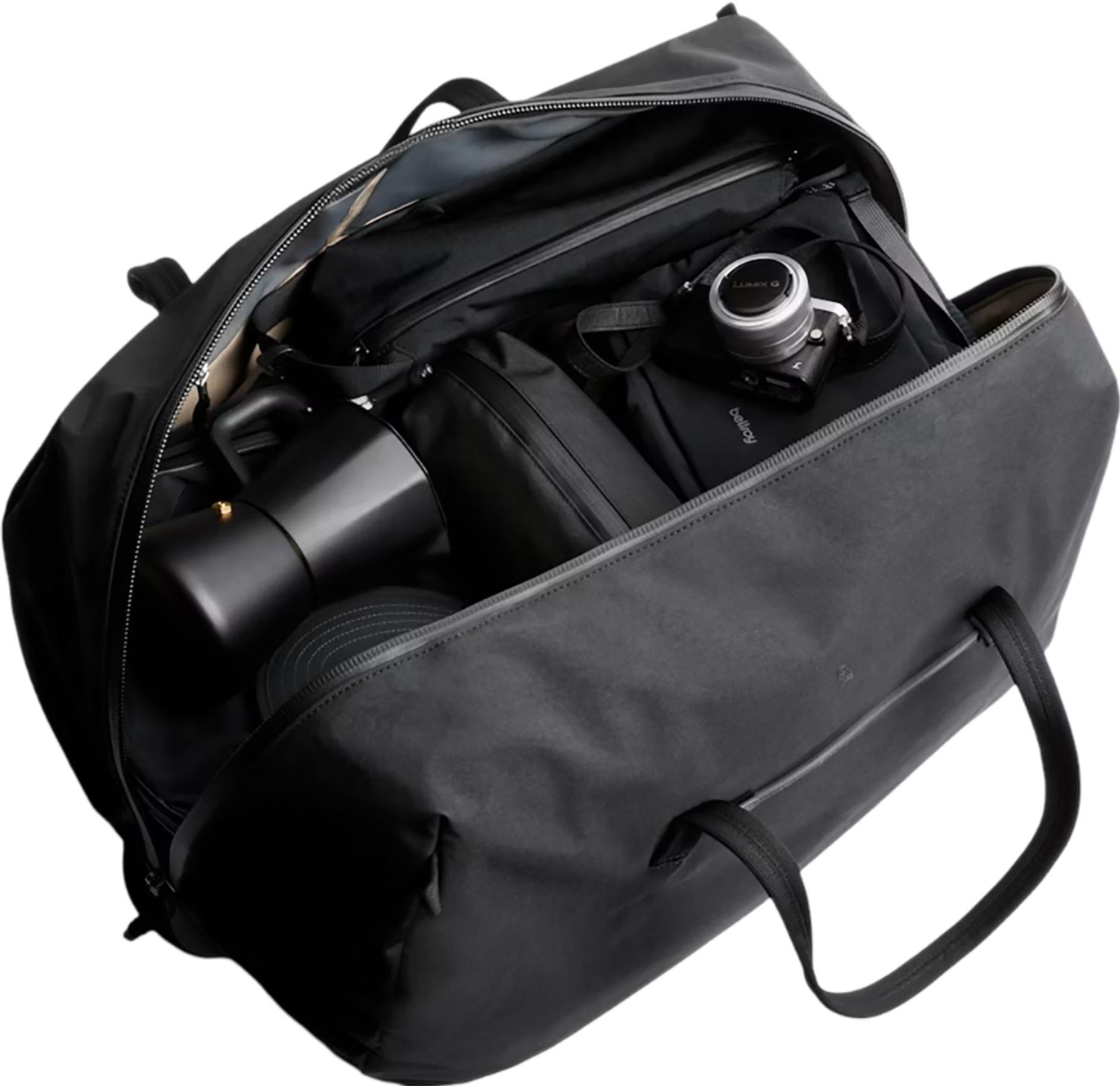 Product gallery image number 4 for product Venture Duffel Bag 55L