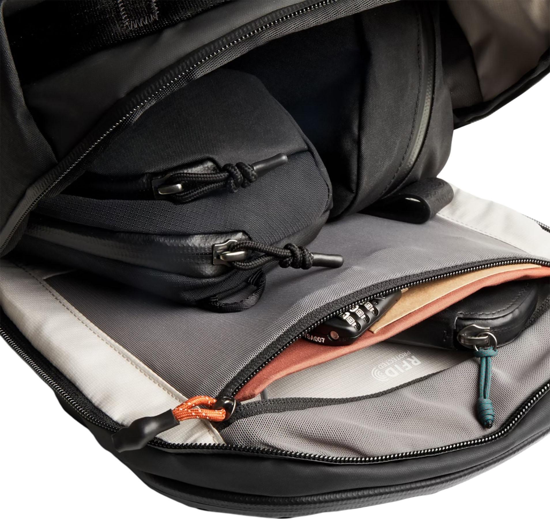 Product gallery image number 2 for product Venture Travel Pack 26L