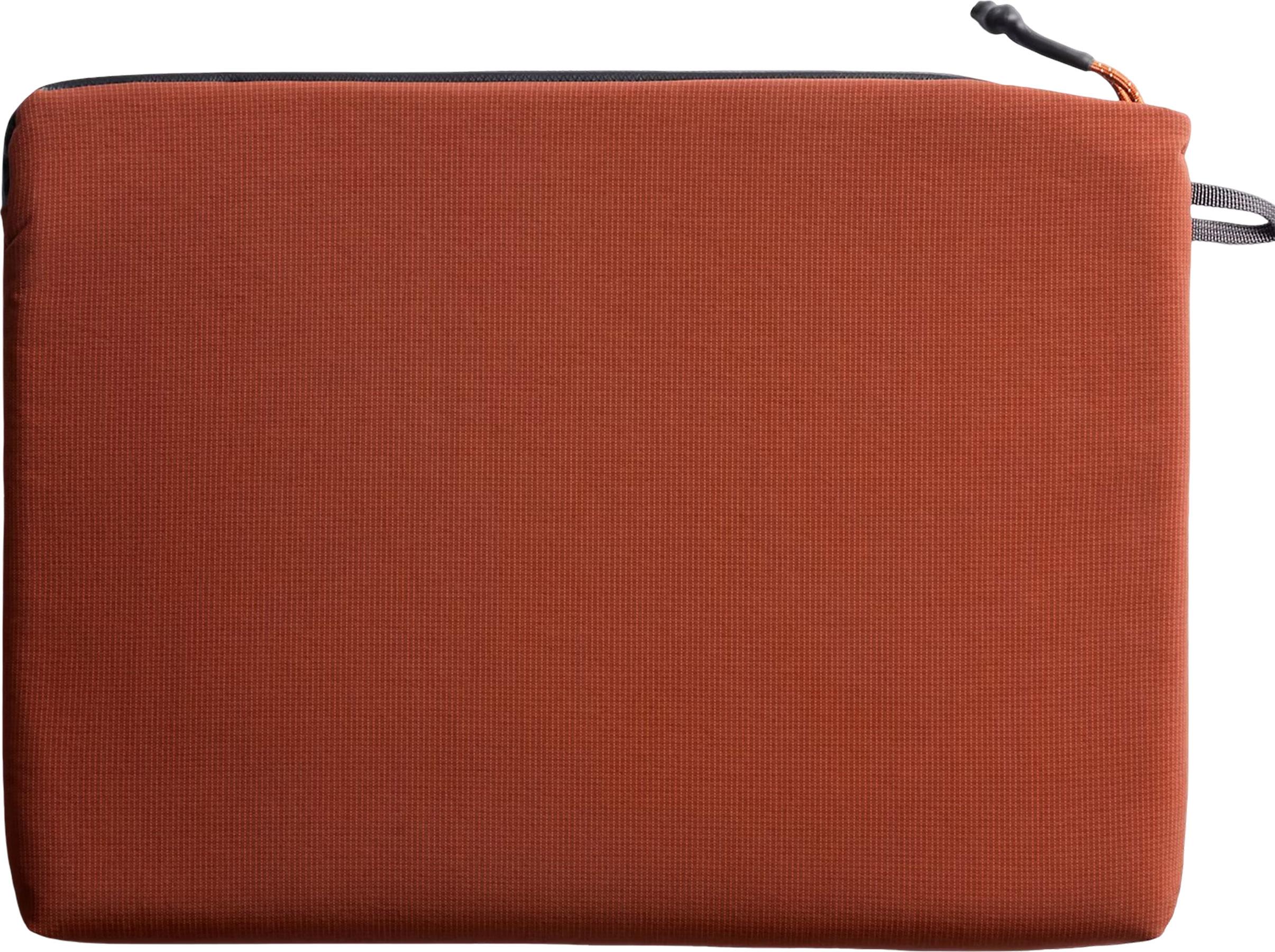 Product gallery image number 2 for product Lite Laptop Sleeve 16"